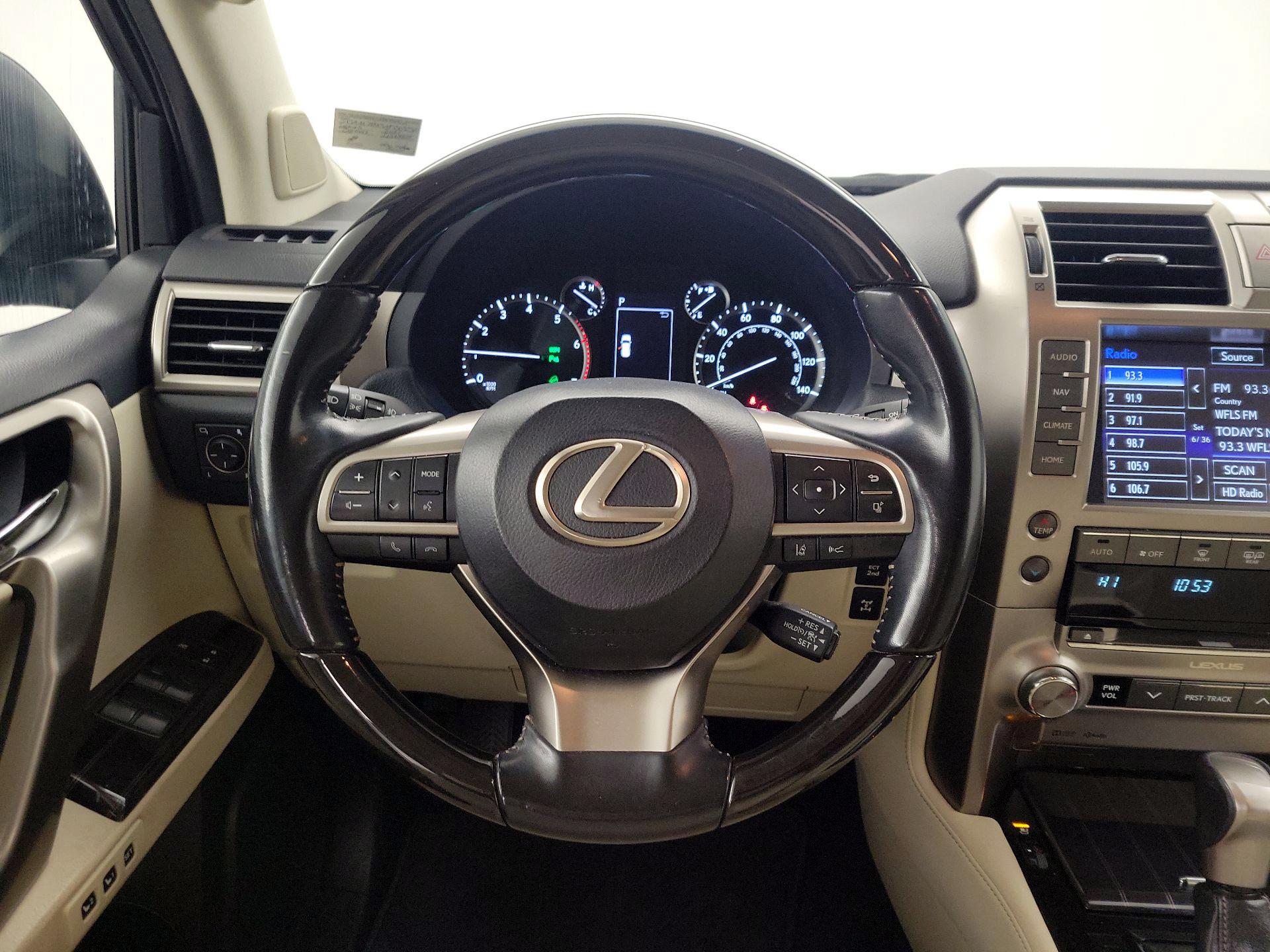 Thumbnail: 2021 Lexus GX - 10