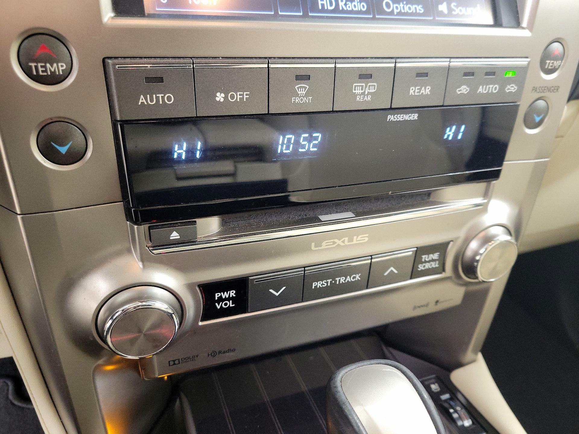 Thumbnail: 2021 Lexus GX - 17