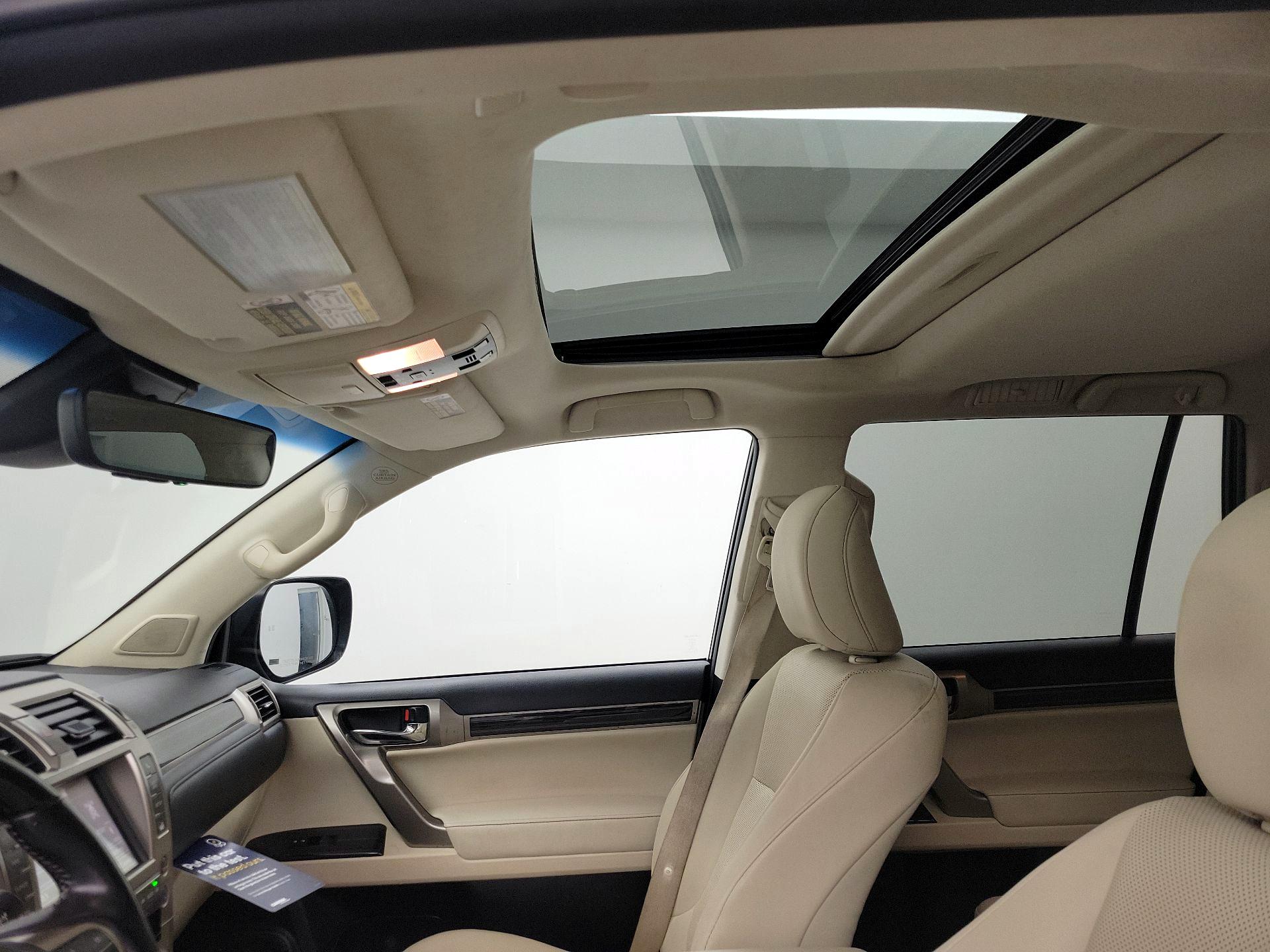 Thumbnail: 2021 Lexus GX - 20