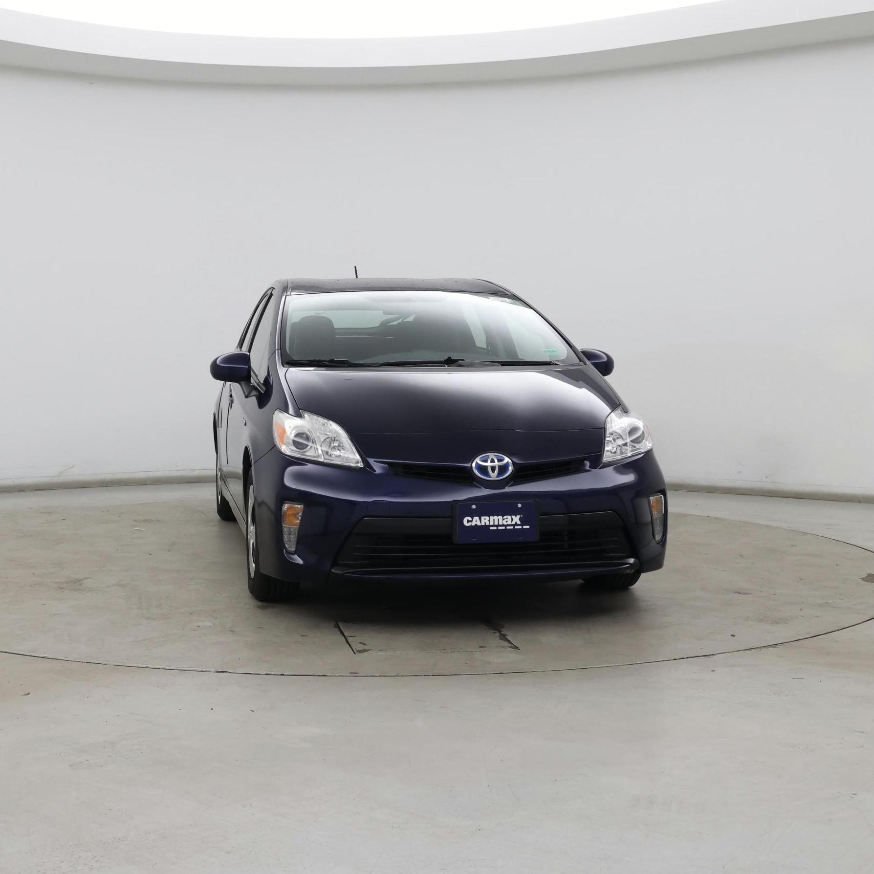 Thumbnail: 2015 Toyota Prius - 5