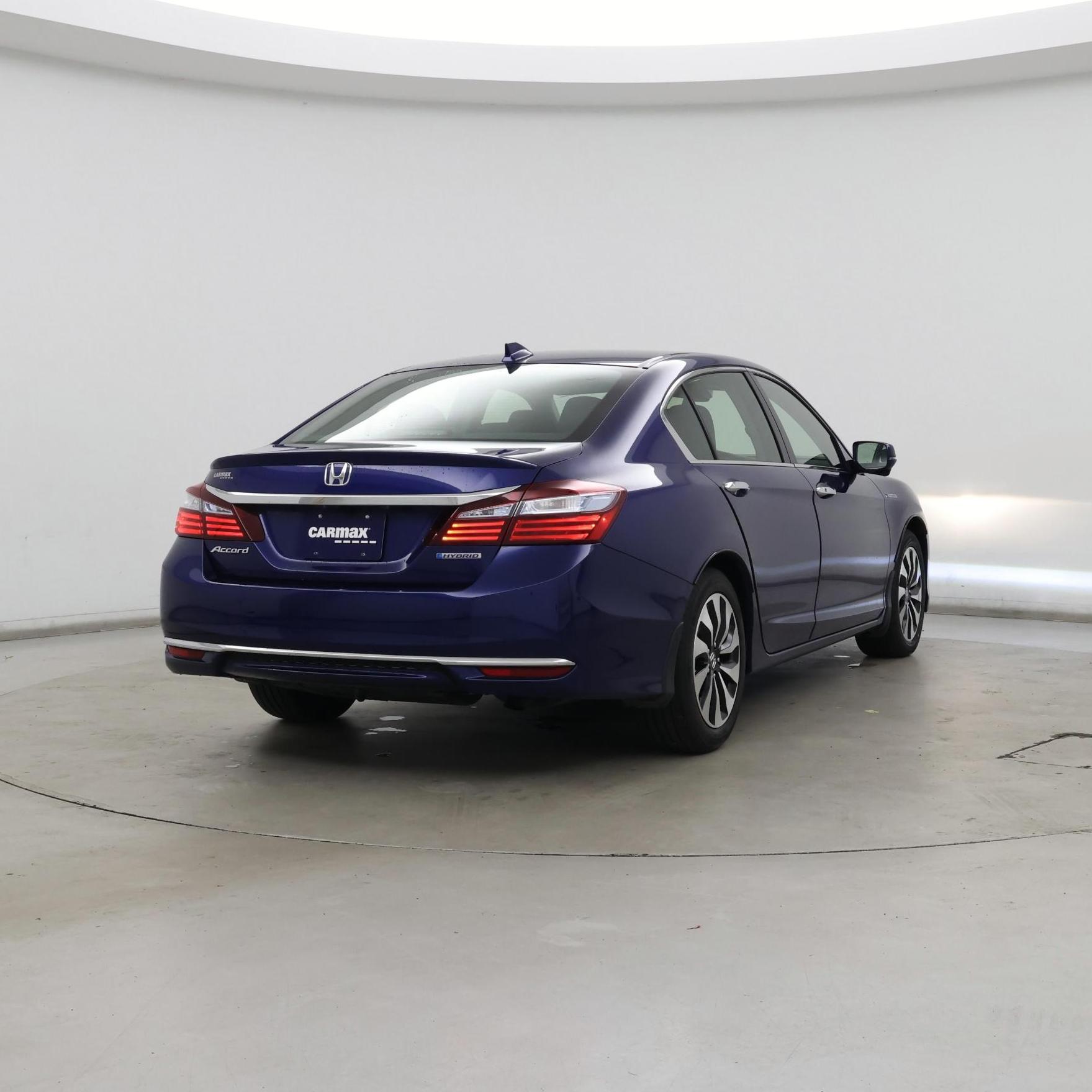 Thumbnail: 2017 Honda Accord - 8