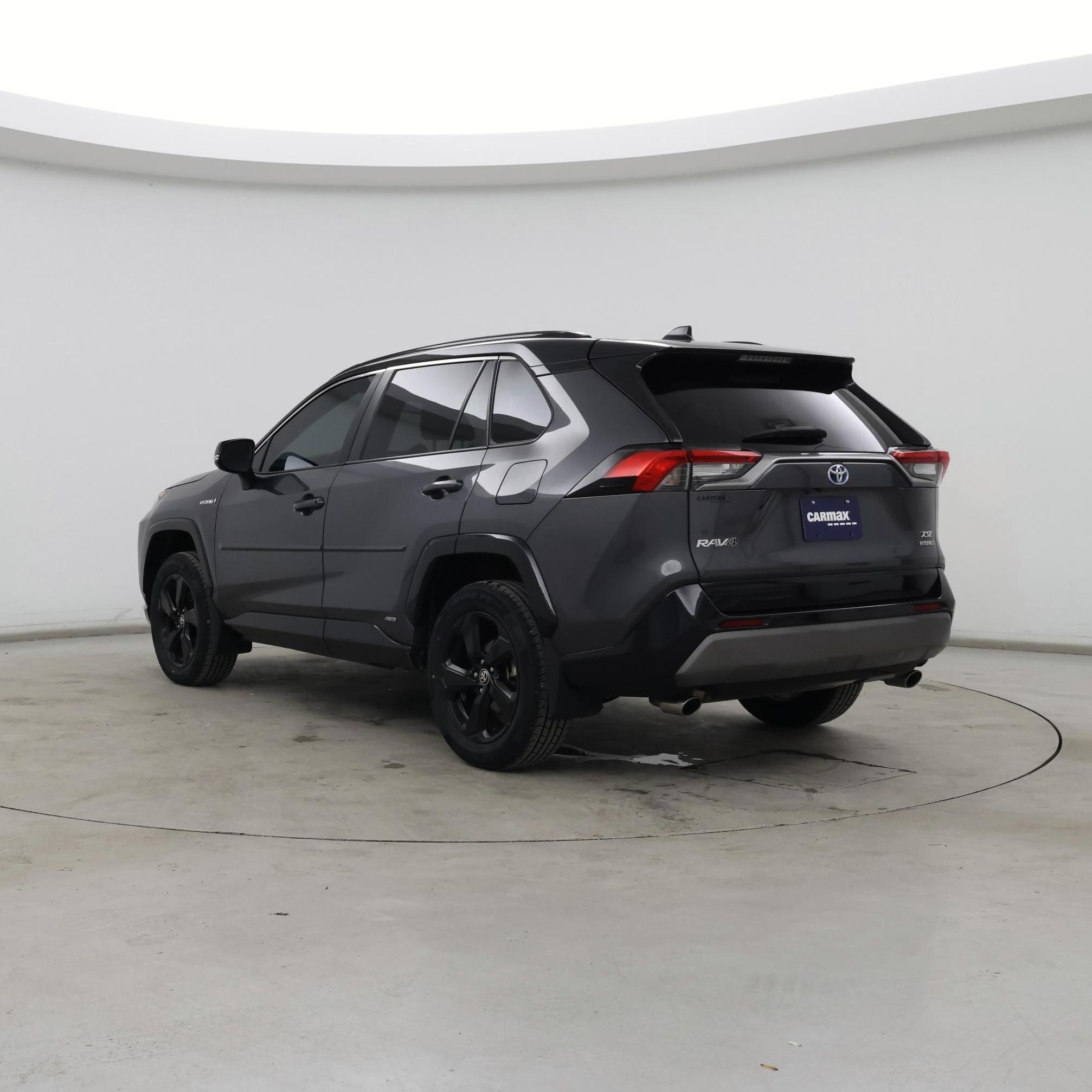Thumbnail: 2021 Toyota RAV4 - 2