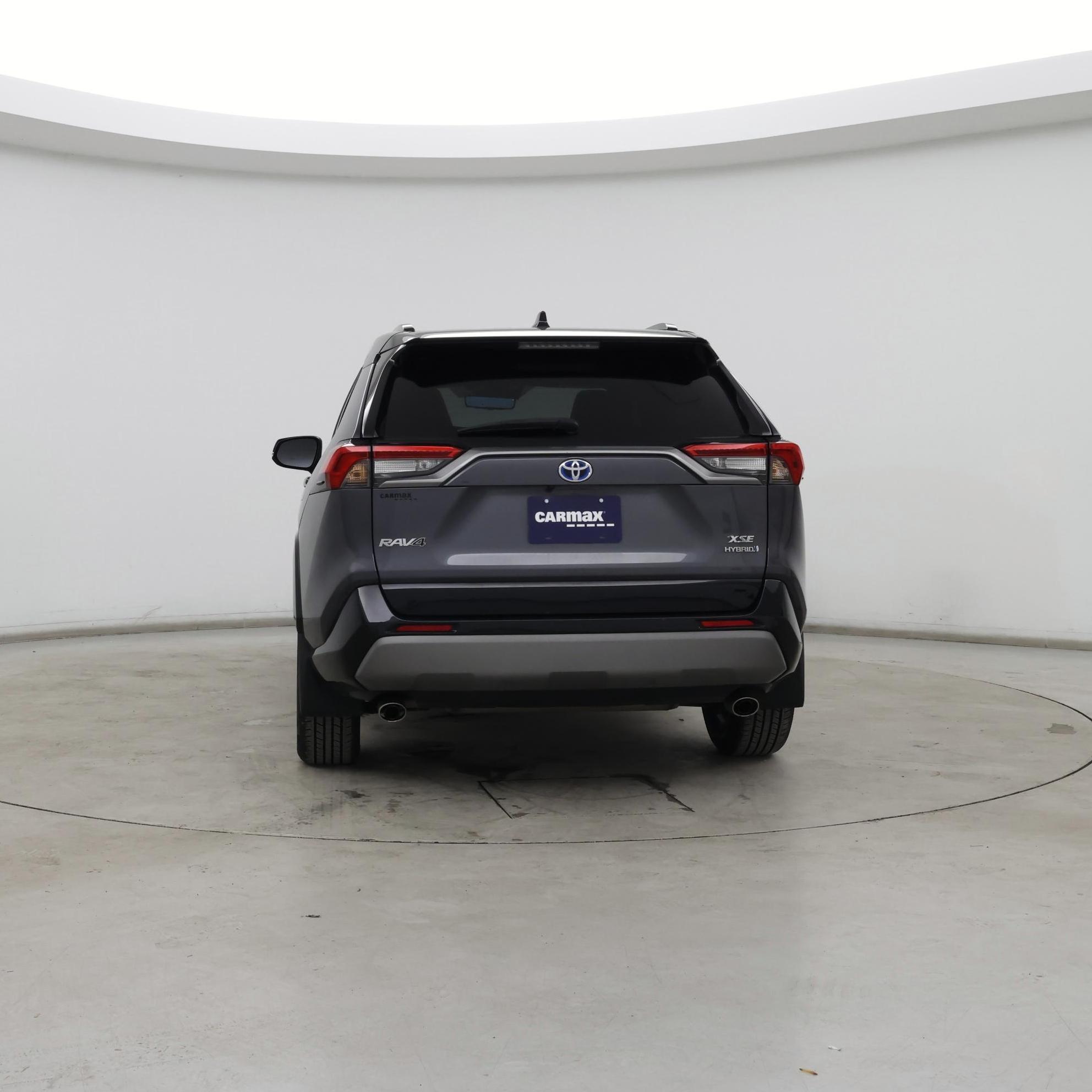 Thumbnail: 2021 Toyota RAV4 - 6