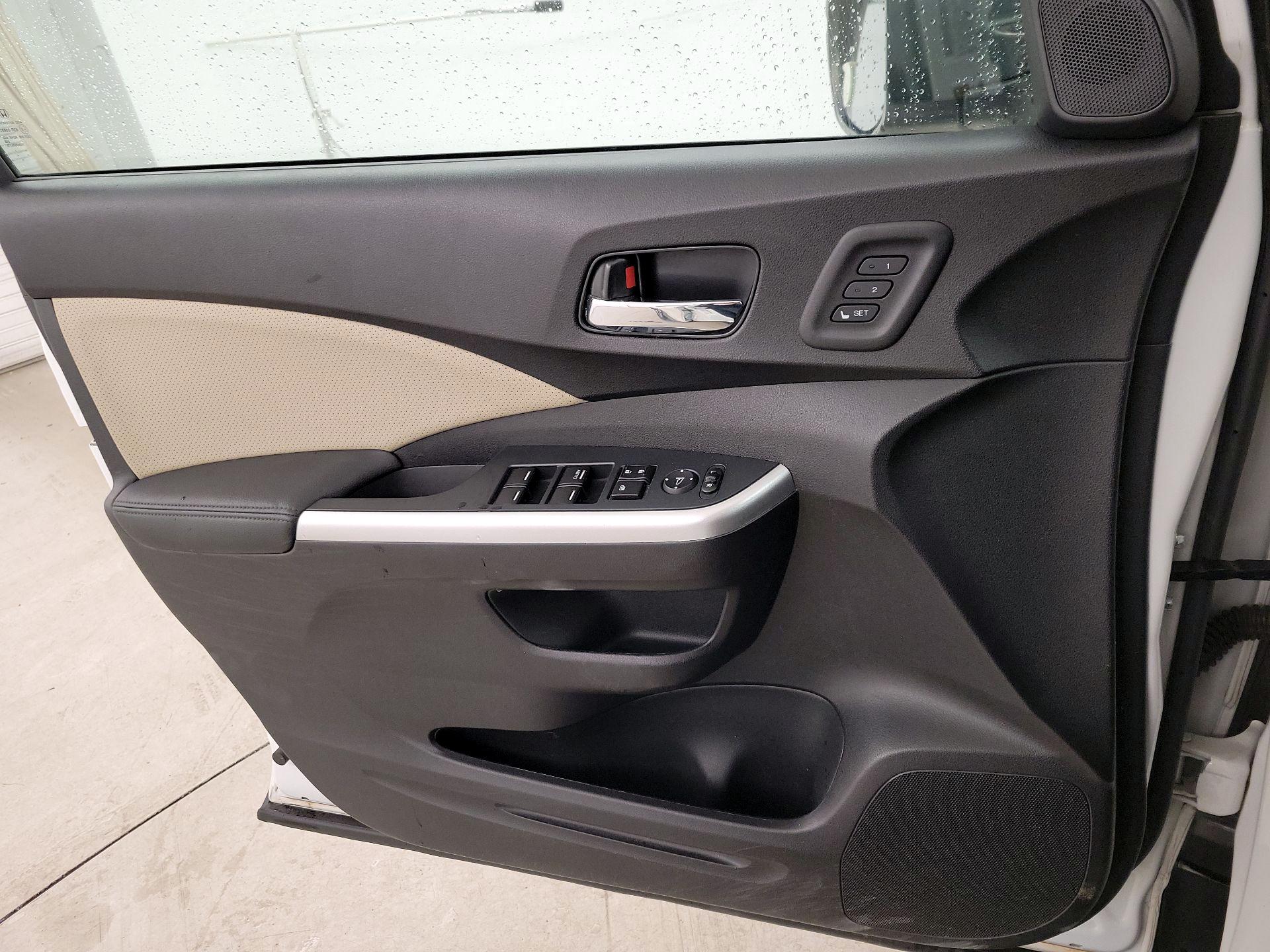 Thumbnail: 2015 Honda CR-V - 12