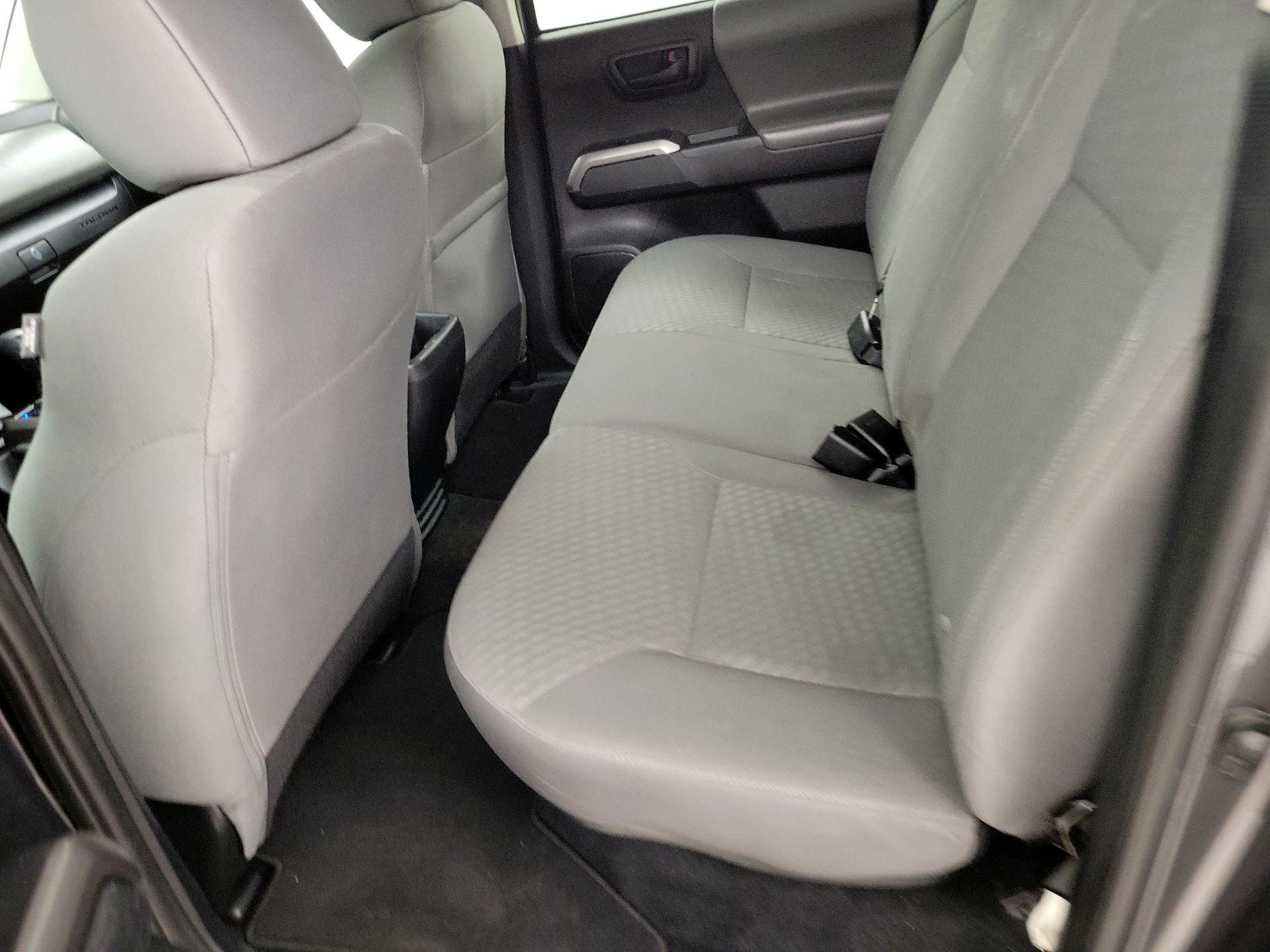 Thumbnail: 2022 Toyota Tacoma - 19