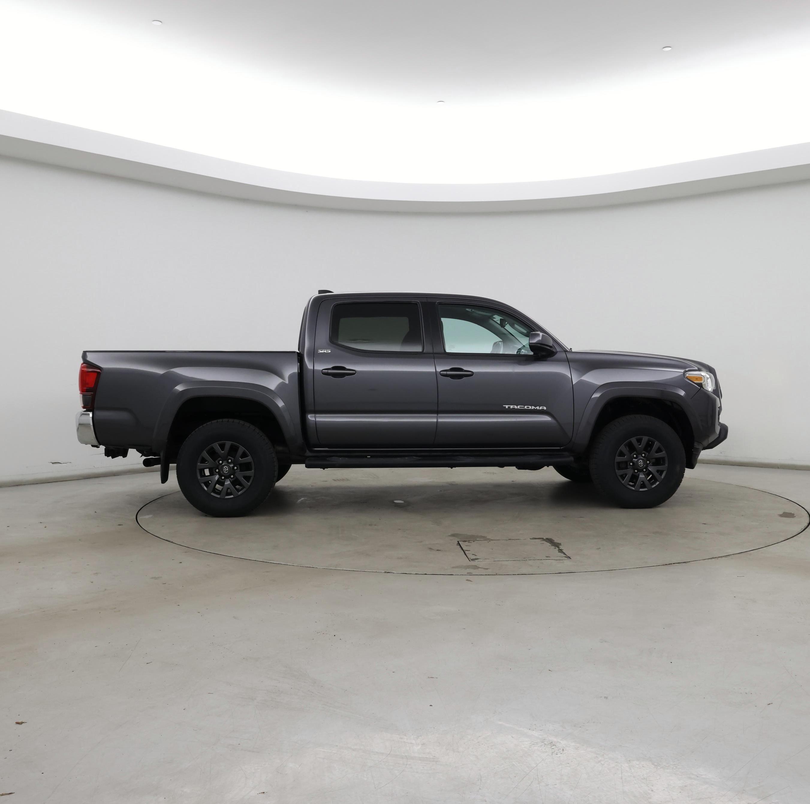 Thumbnail: 2022 Toyota Tacoma - 7