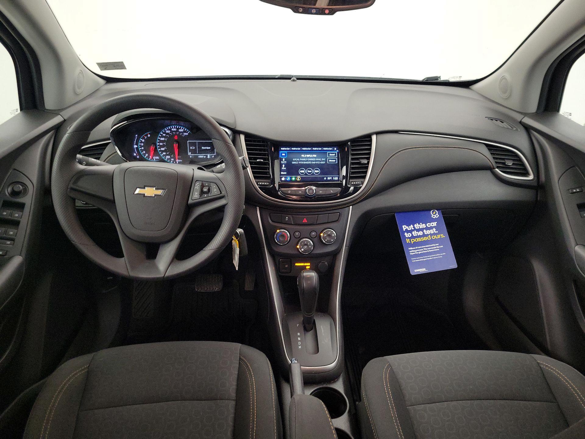 Thumbnail: 2018 Chevrolet Trax - 9