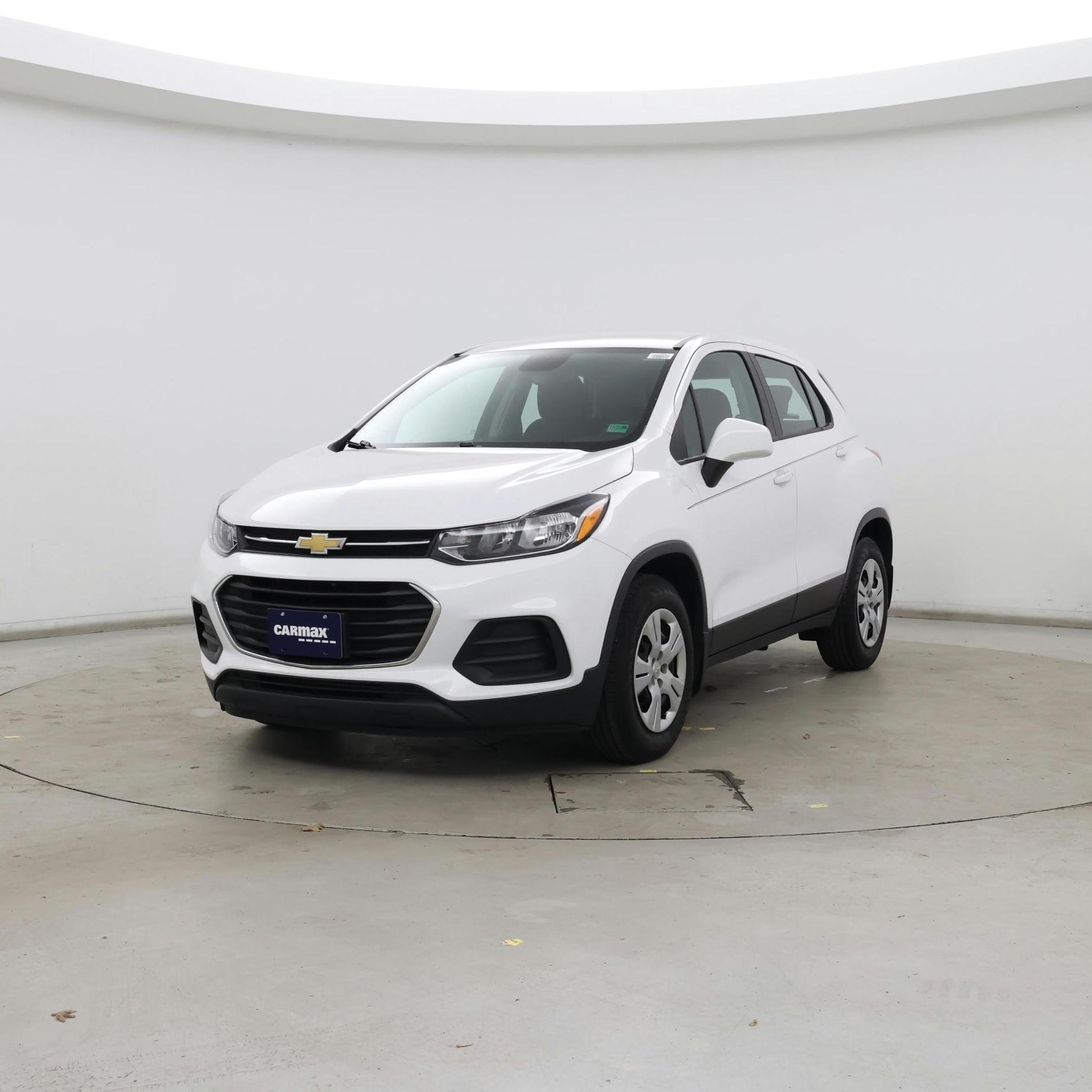 Thumbnail: 2018 Chevrolet Trax - 4