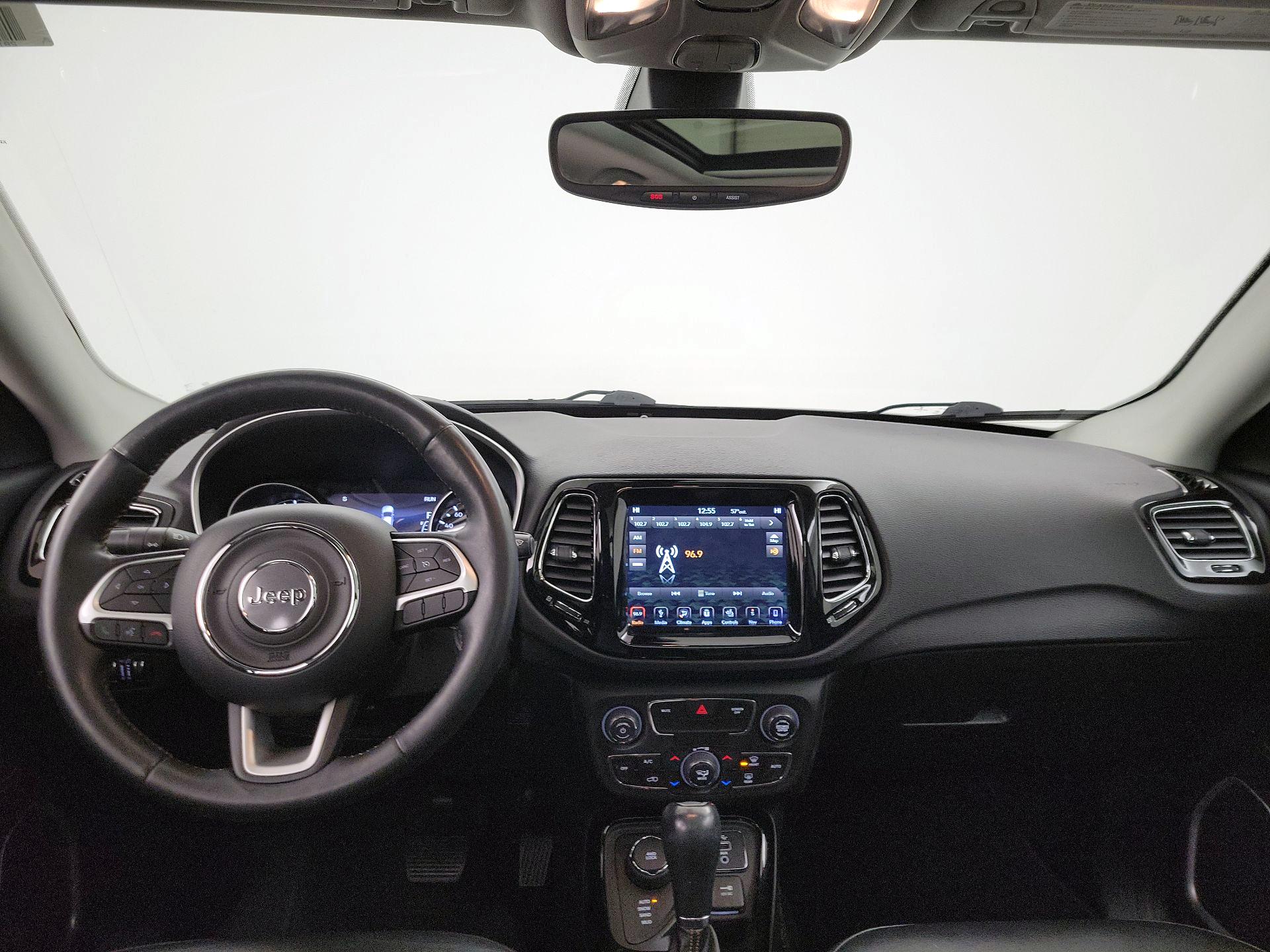 Thumbnail: 2018 Jeep Compass - 9