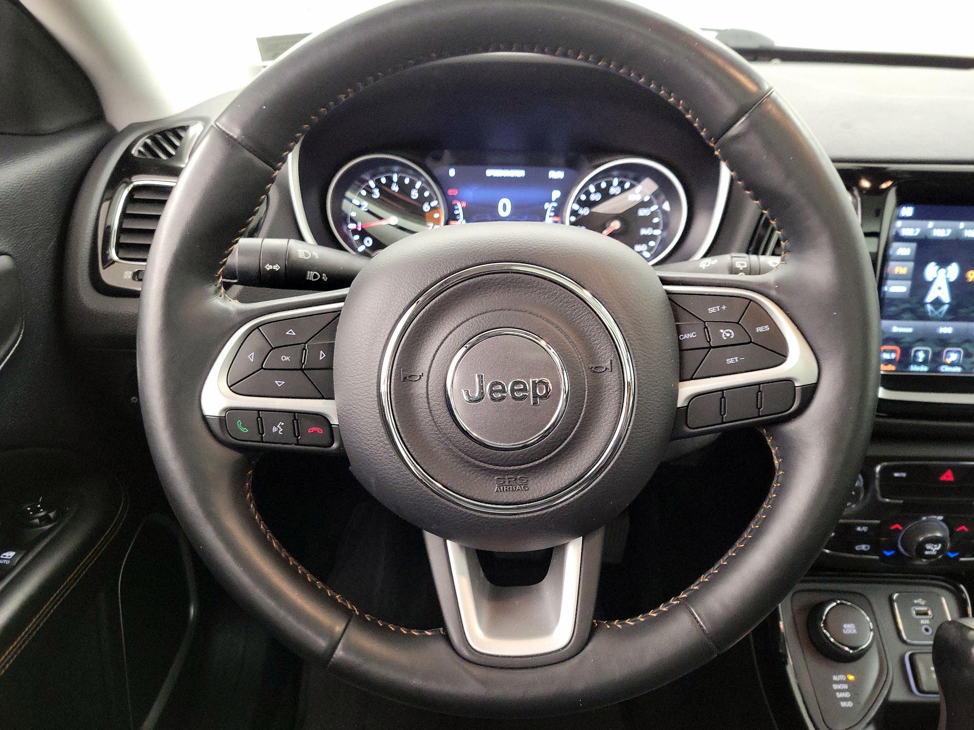 Thumbnail: 2018 Jeep Compass - 10