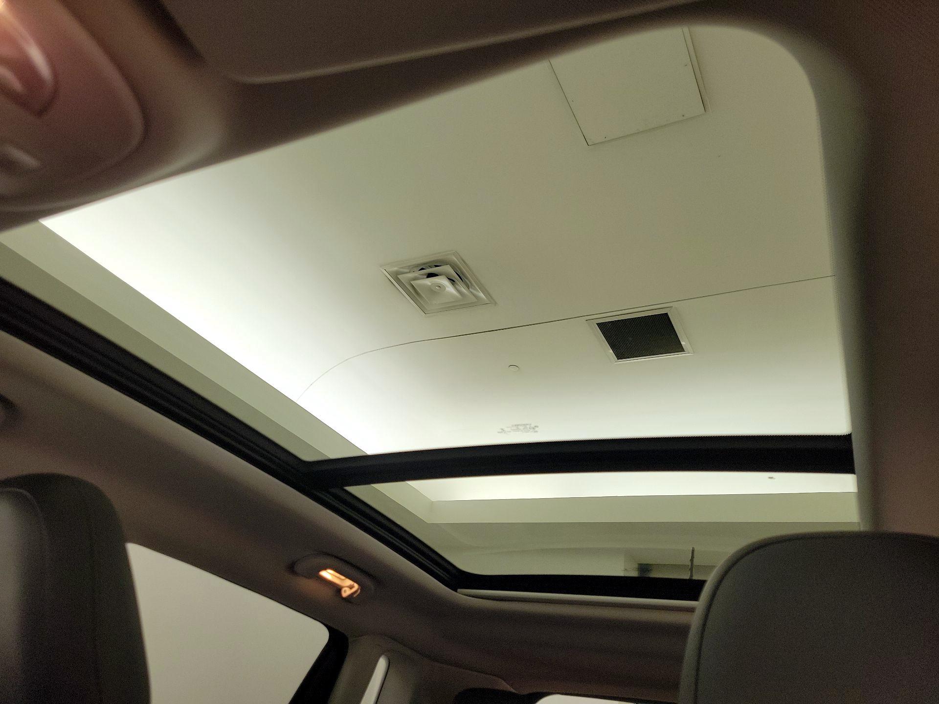 Thumbnail: 2018 Jeep Compass - 20