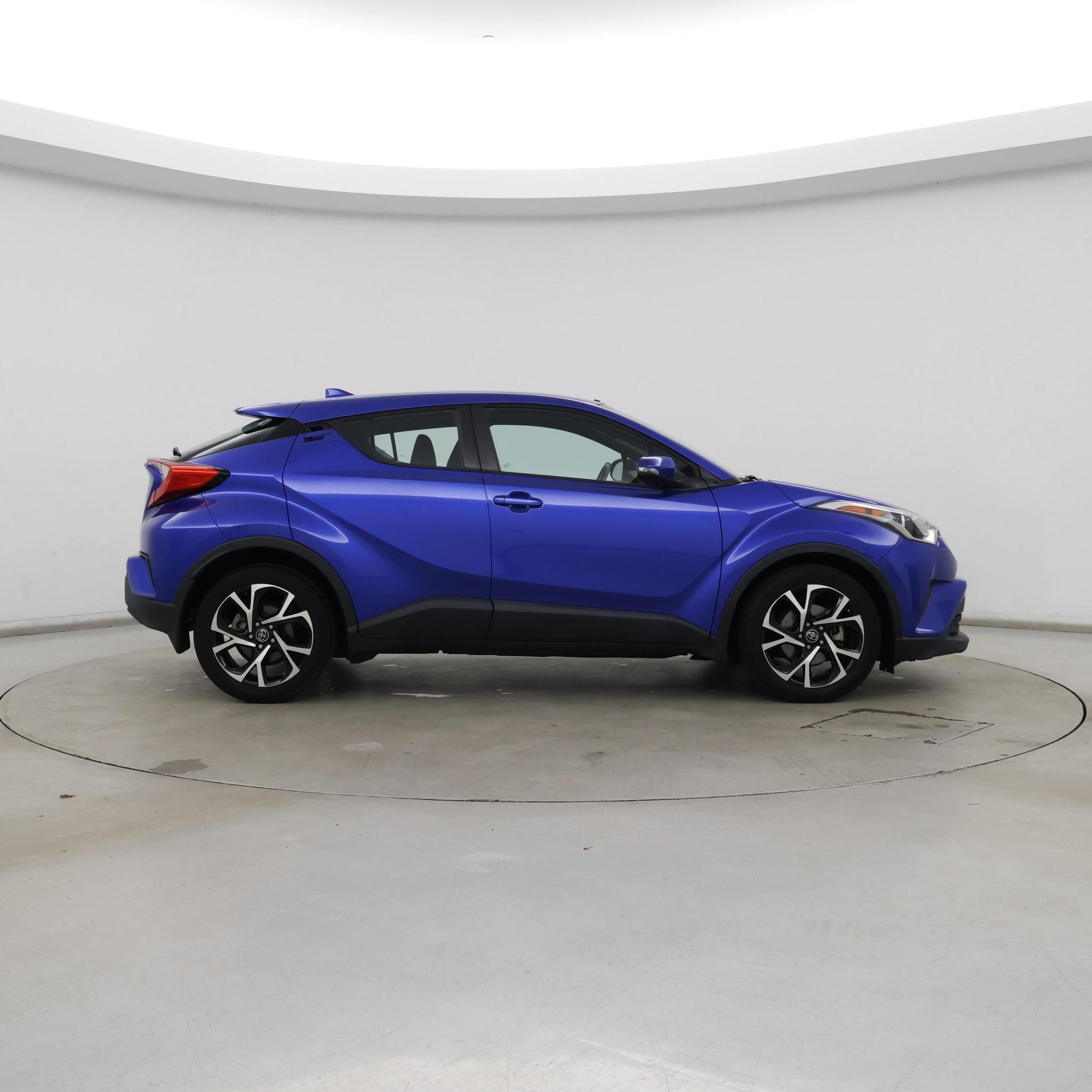 Thumbnail: 2018 Toyota C-HR - 7