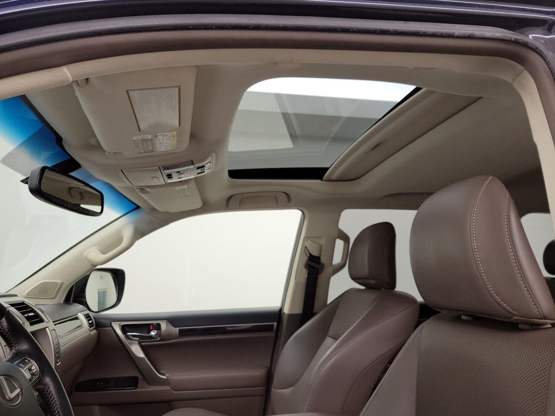 Thumbnail: 2017 Lexus GX - 20