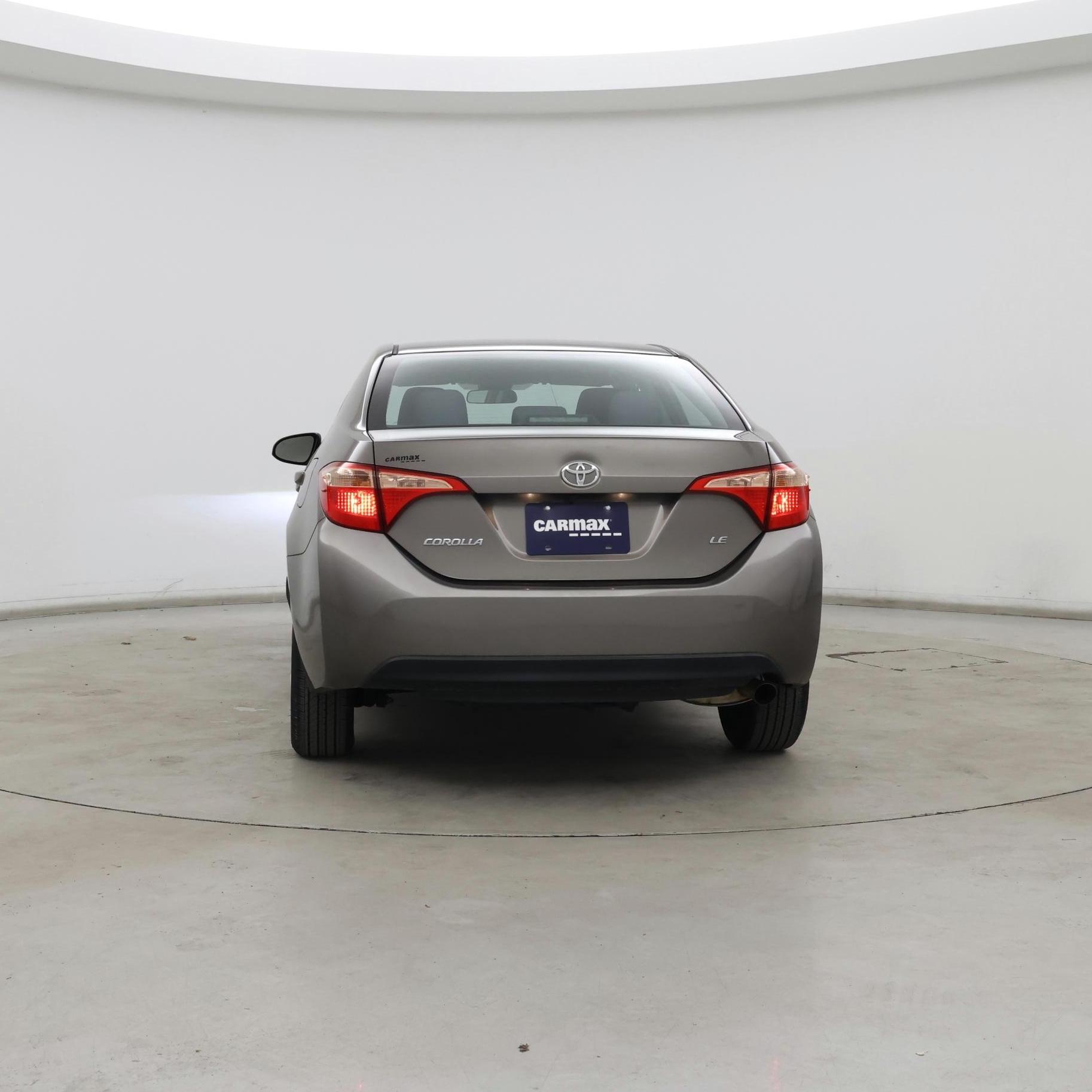 Thumbnail: 2017 Toyota Corolla - 6