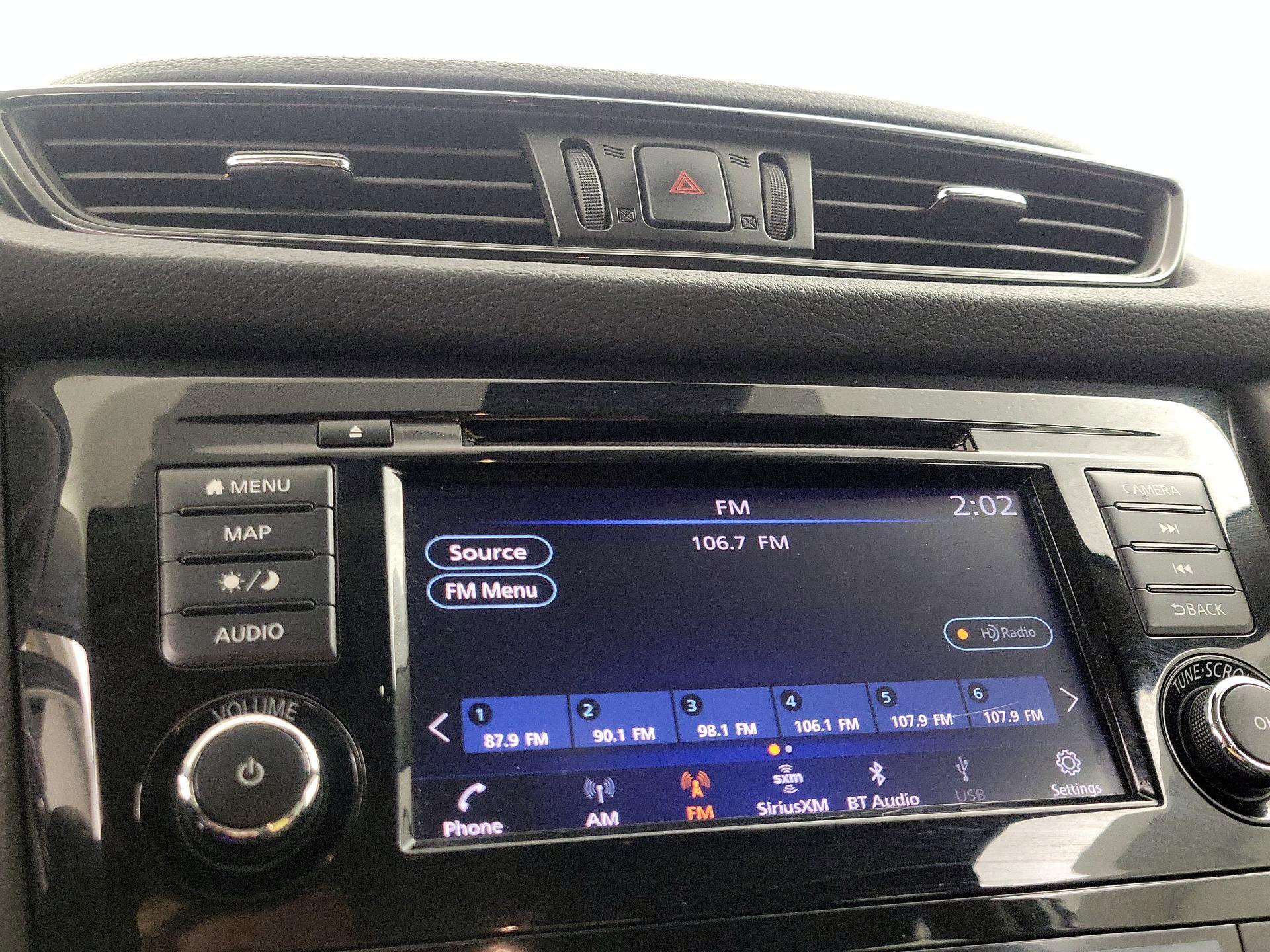 Thumbnail: 2020 Nissan Rogue - 16