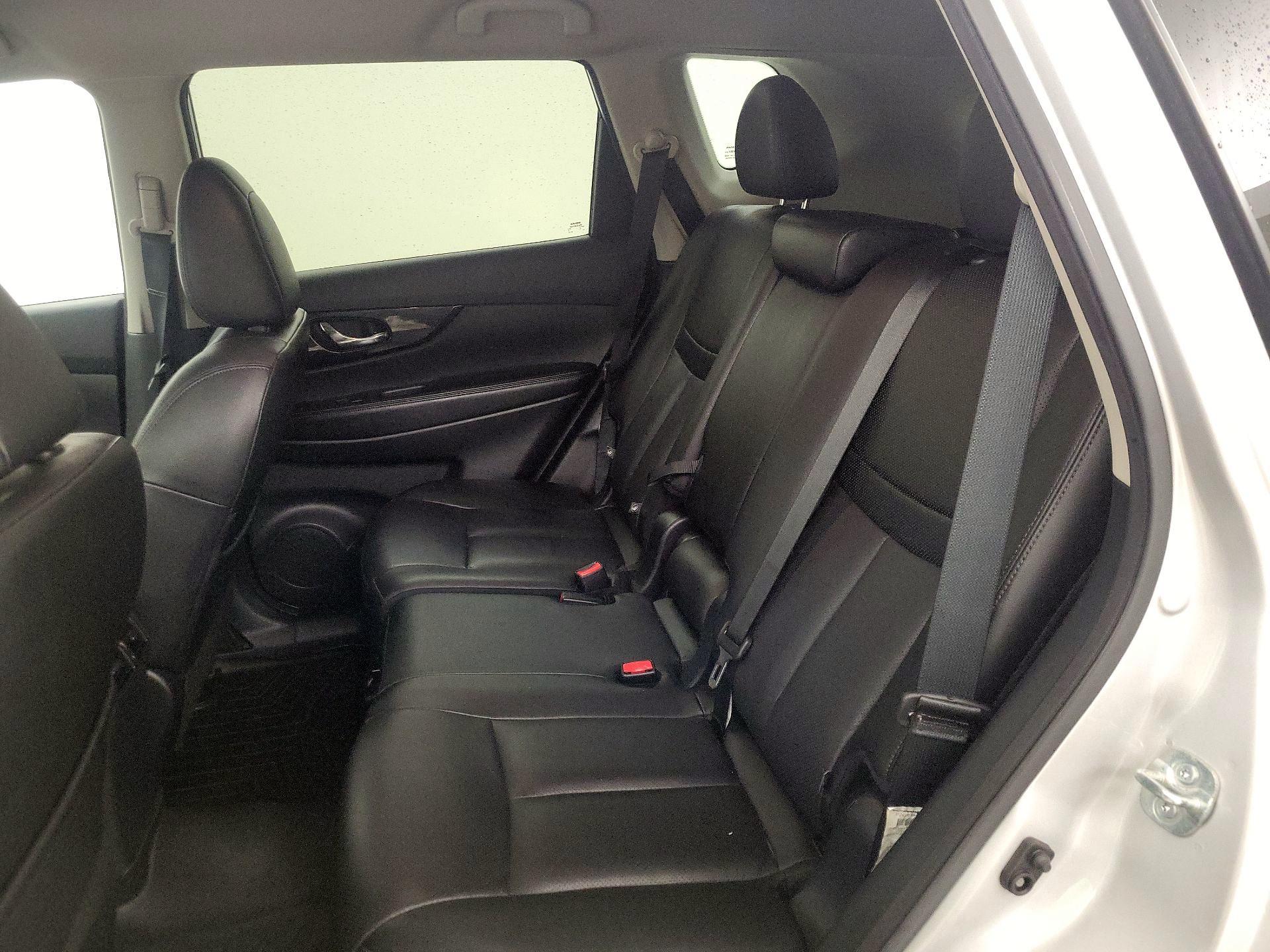 Thumbnail: 2020 Nissan Rogue - 20