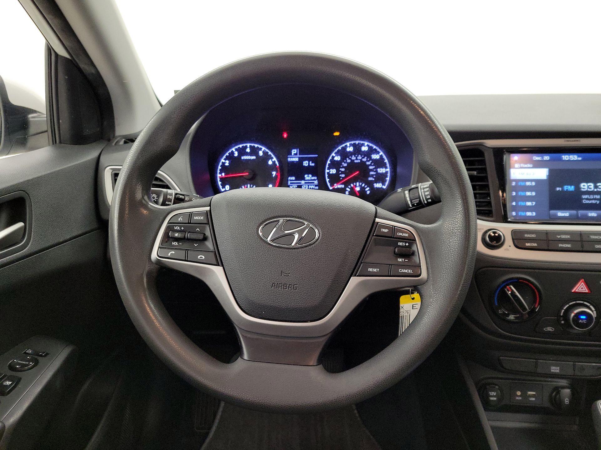 Thumbnail: 2019 Hyundai Accent - 10