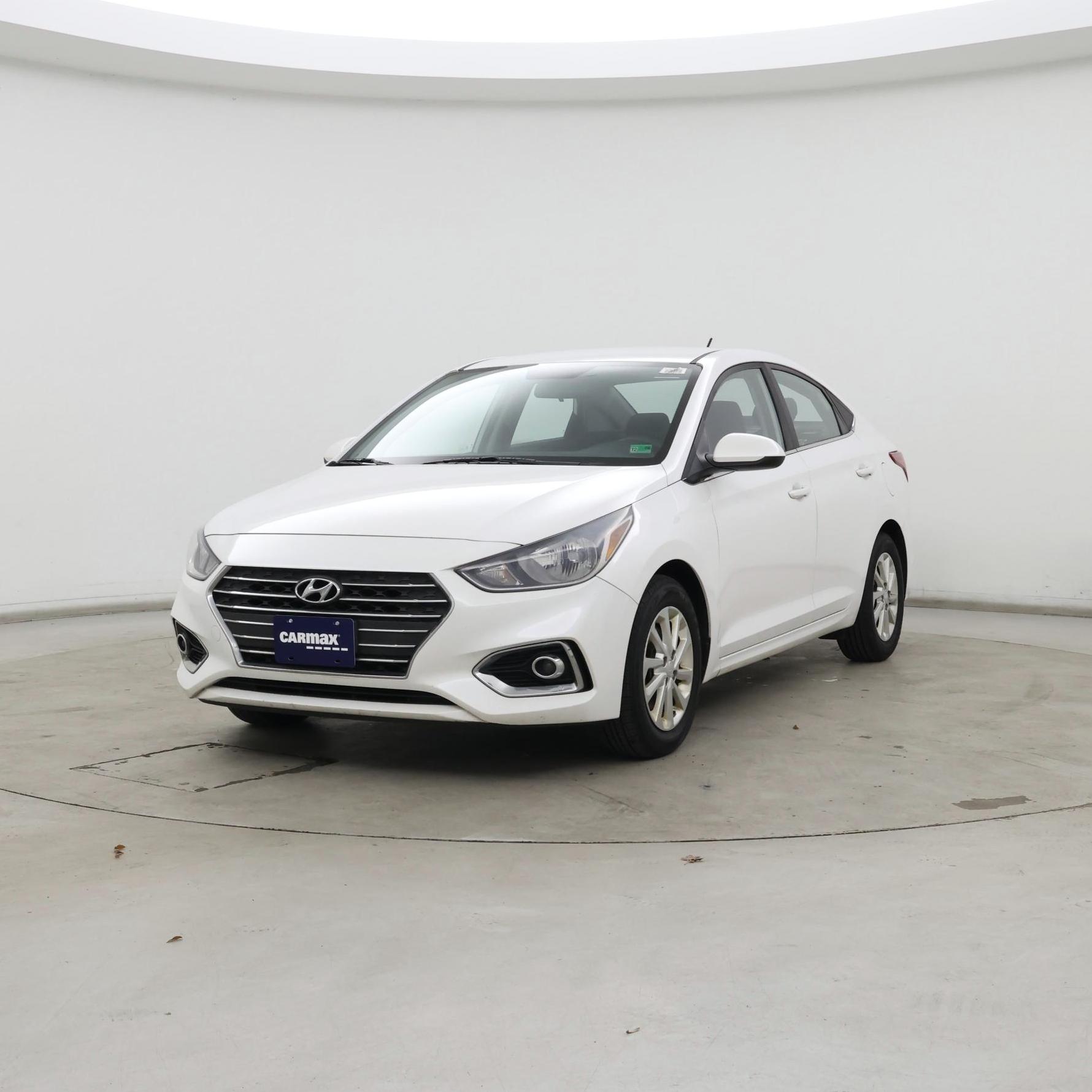 Thumbnail: 2019 Hyundai Accent - 4