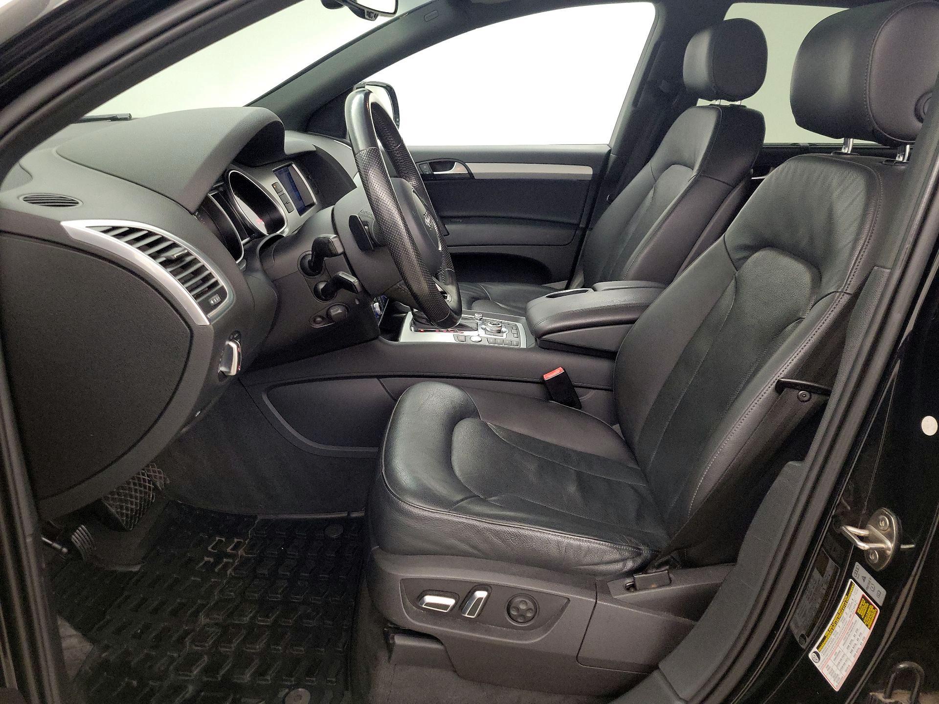 Thumbnail: 2015 Audi Q7 - 11