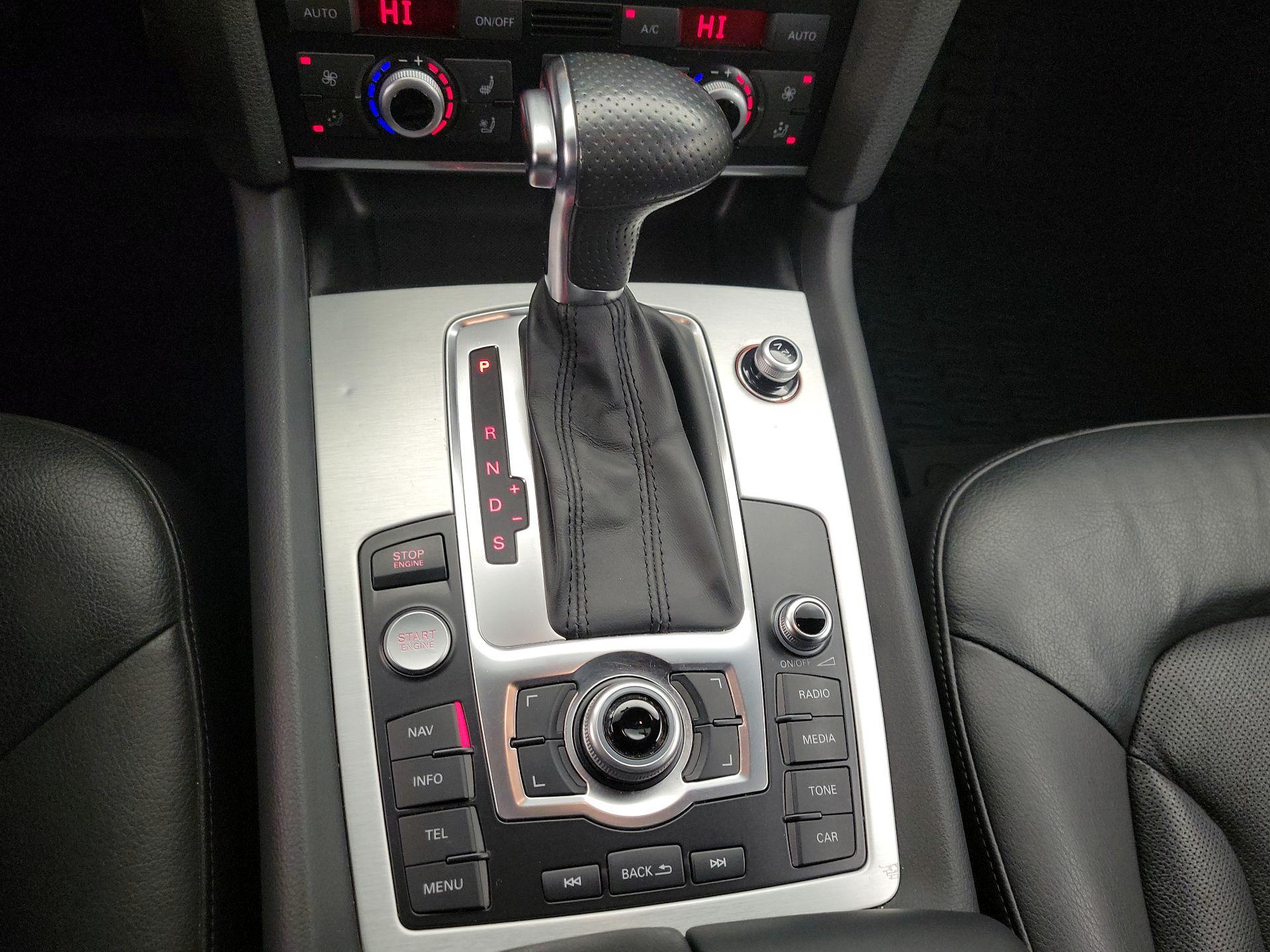 Thumbnail: 2015 Audi Q7 - 18