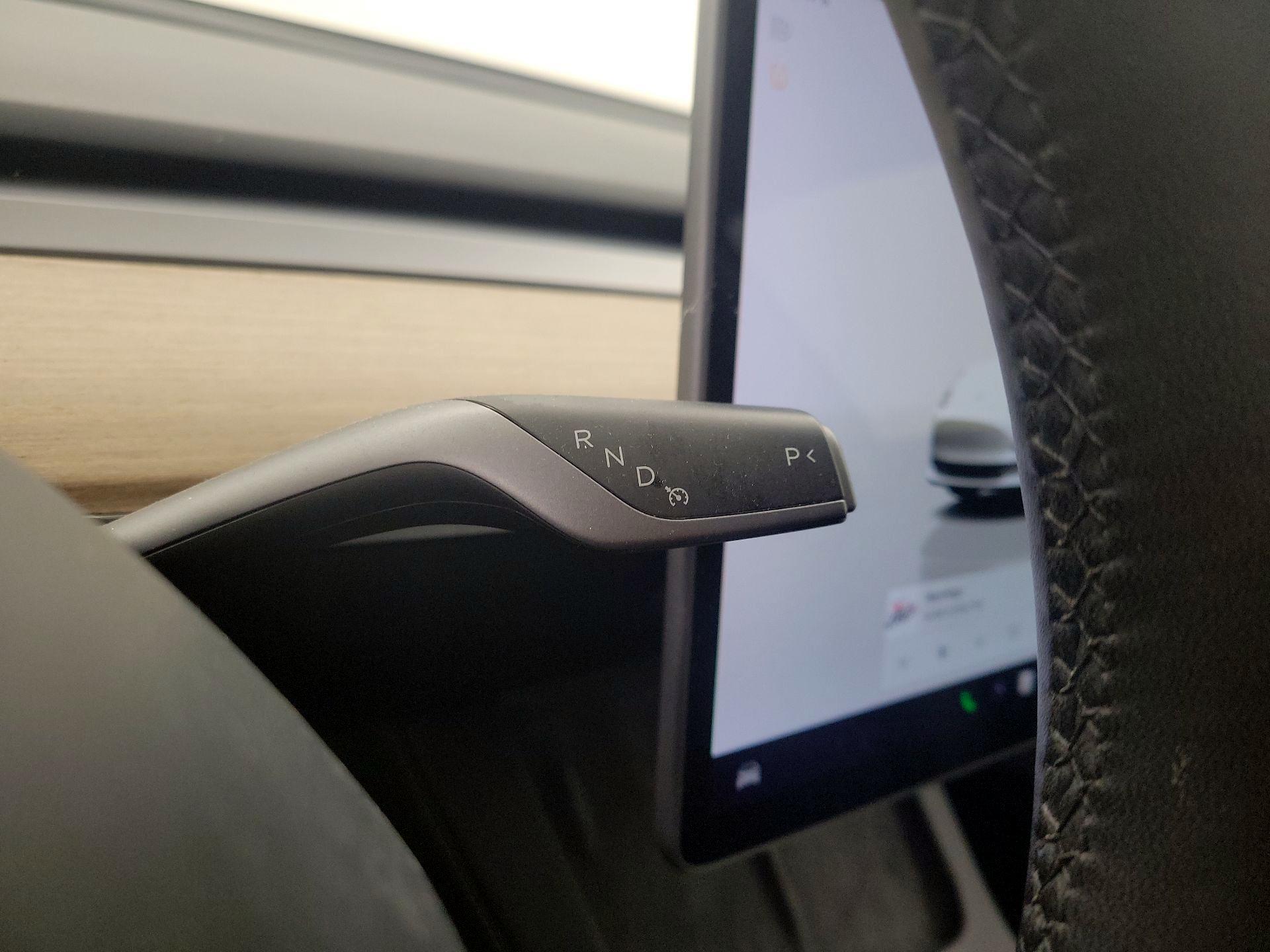 Thumbnail: 2023 Tesla Model 3 - 17