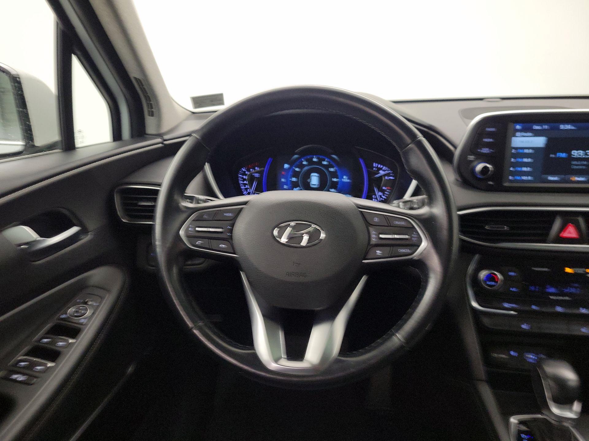 Thumbnail: 2020 Hyundai Santa Fe - 9