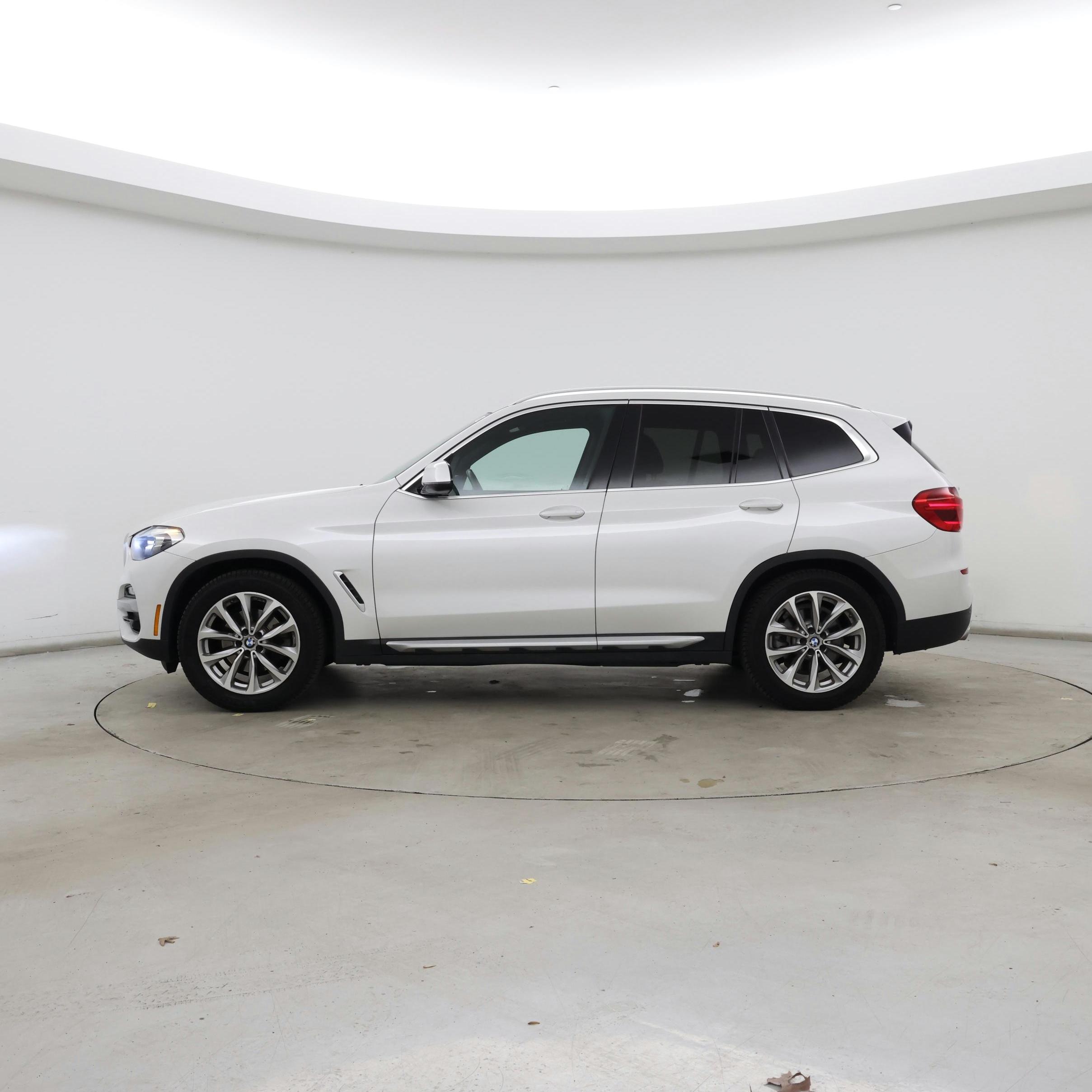 Thumbnail: 2019 BMW X3 - 3