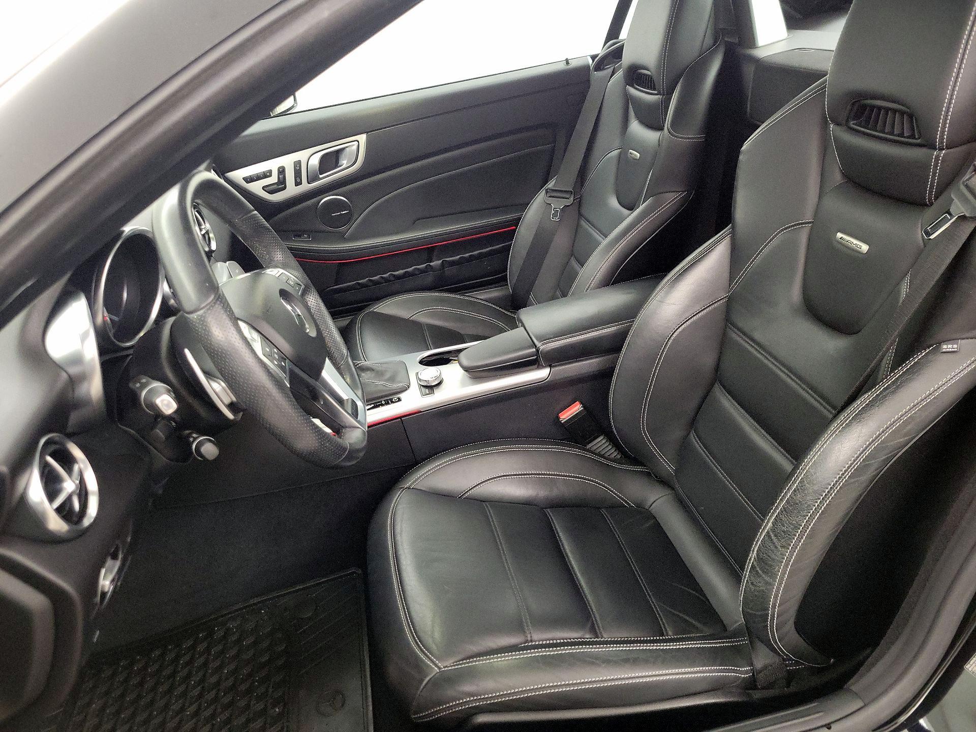 Thumbnail: 2016 Mercedes-Benz SL-Class - 11