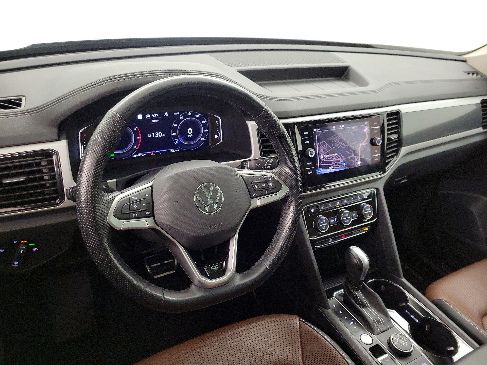 Thumbnail: 2022 Volkswagen Atlas - 9