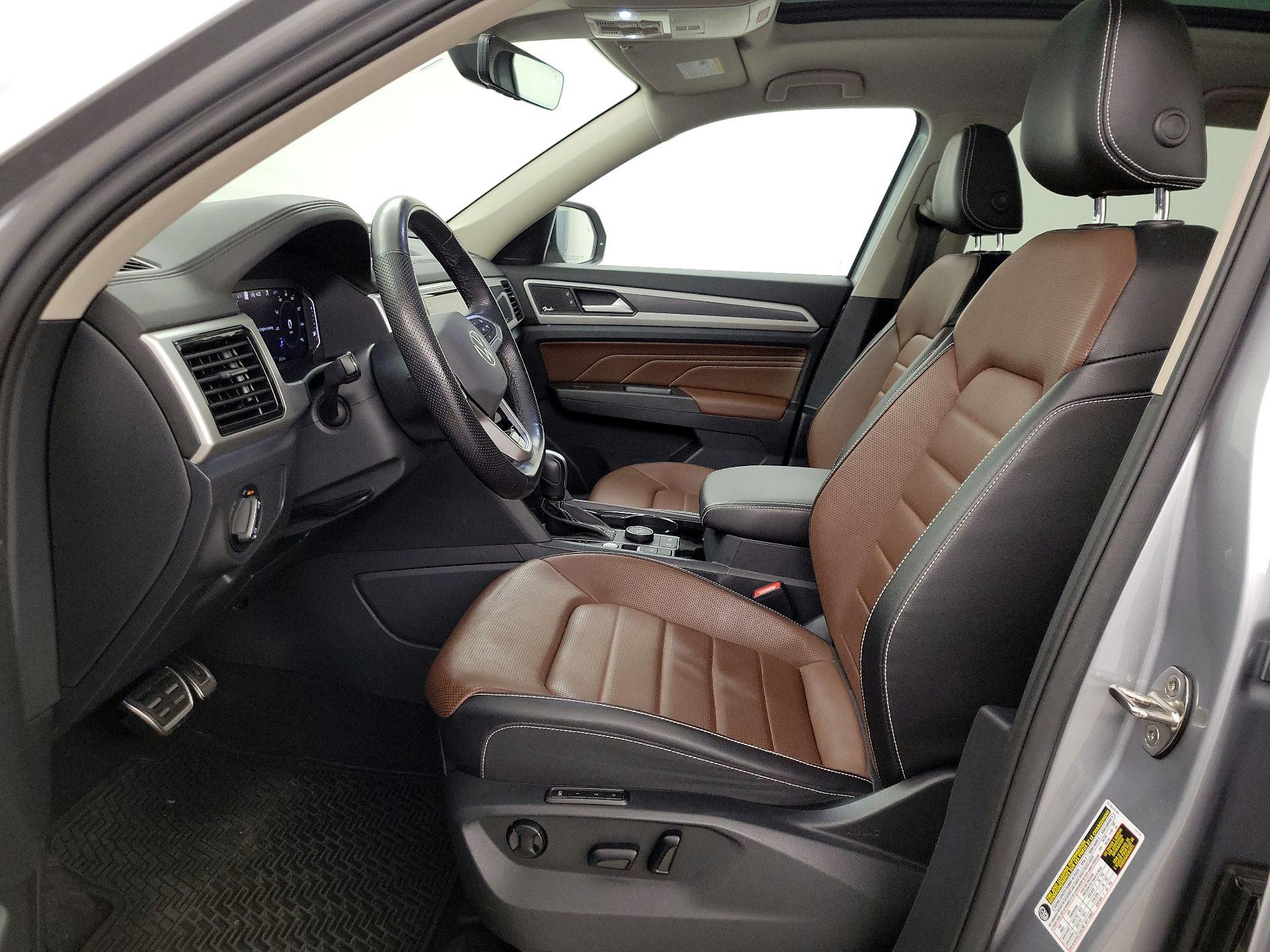 Thumbnail: 2022 Volkswagen Atlas - 11