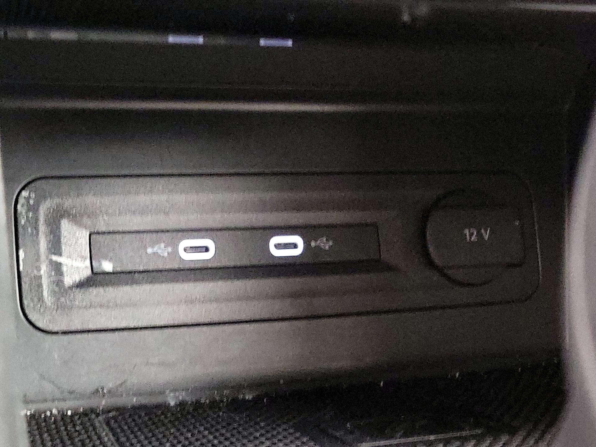 Thumbnail: 2022 Volkswagen Atlas - 19