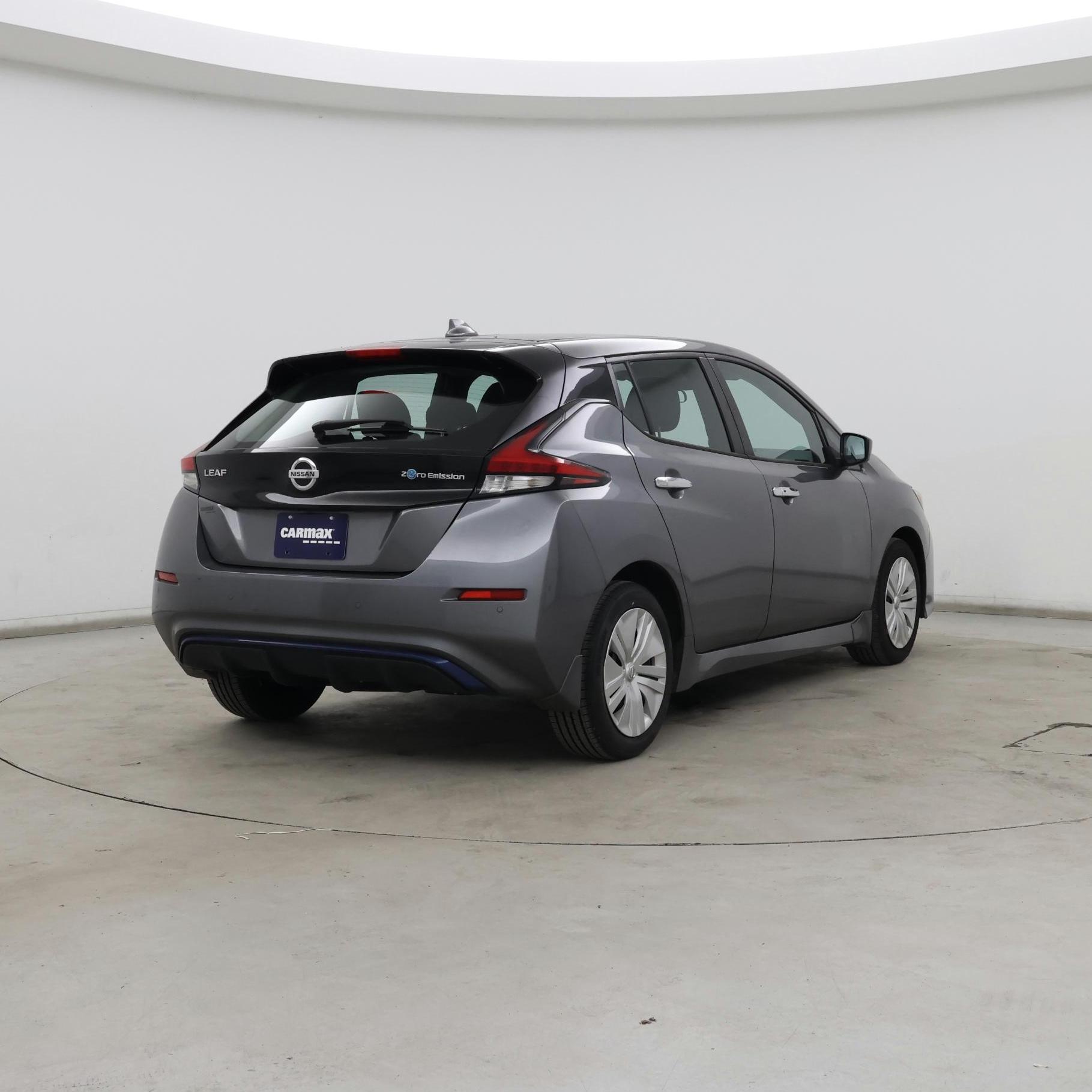 Thumbnail: 2022 Nissan Leaf - 8