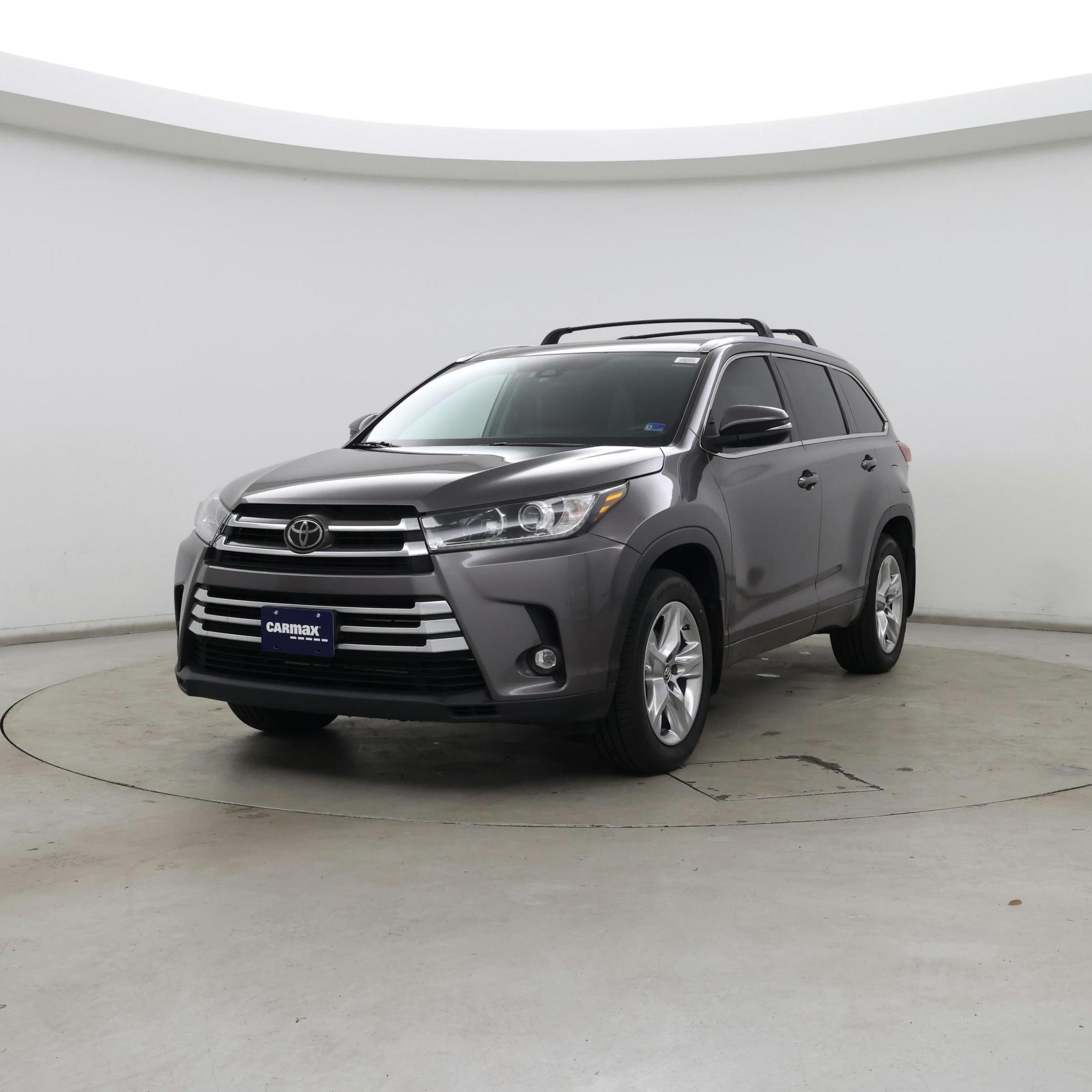Thumbnail: 2019 Toyota Highlander - 4