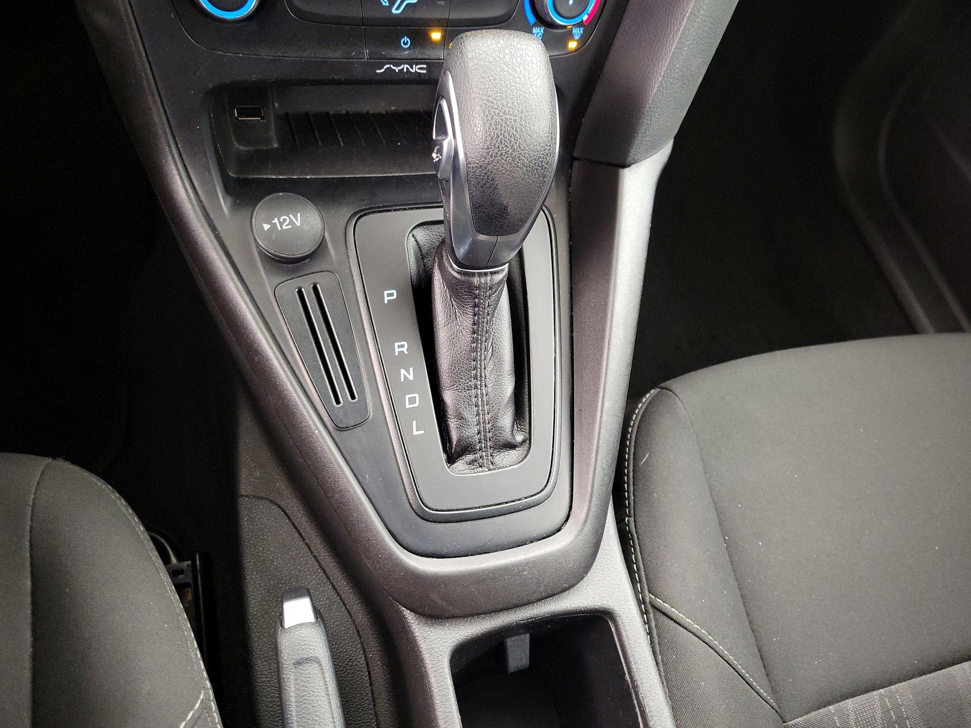 Thumbnail: 2018 Ford Focus - 17