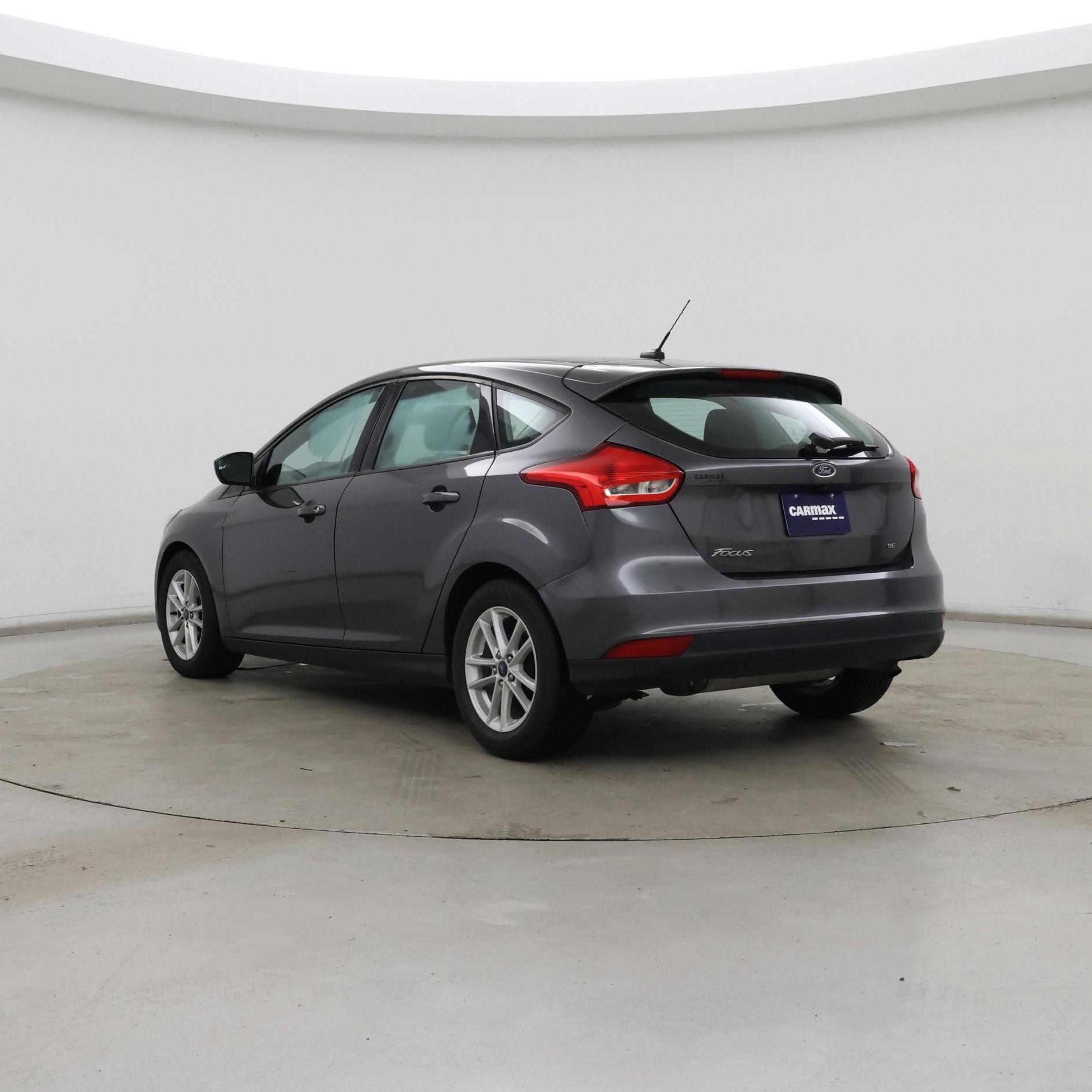 Thumbnail: 2018 Ford Focus - 2