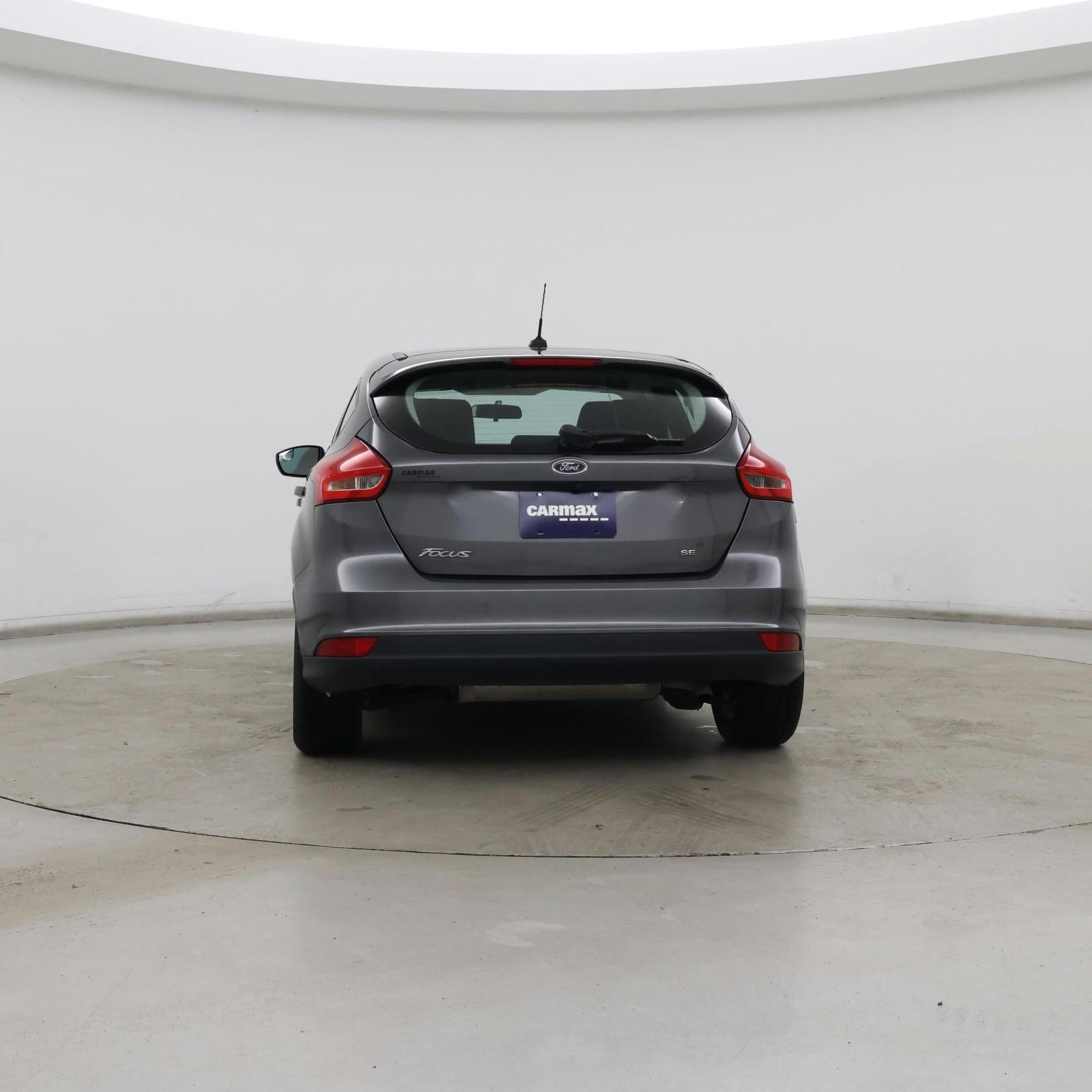 Thumbnail: 2018 Ford Focus - 6