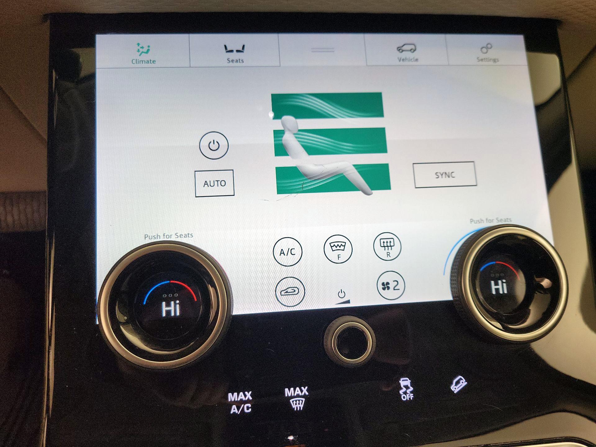 Thumbnail: 2020 Land Rover Range Rover Velar - 17