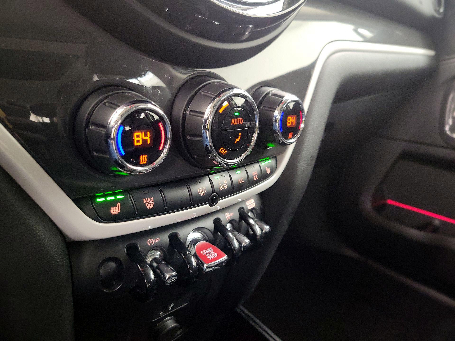 Thumbnail: 2020 MINI Cooper Countryman - 16