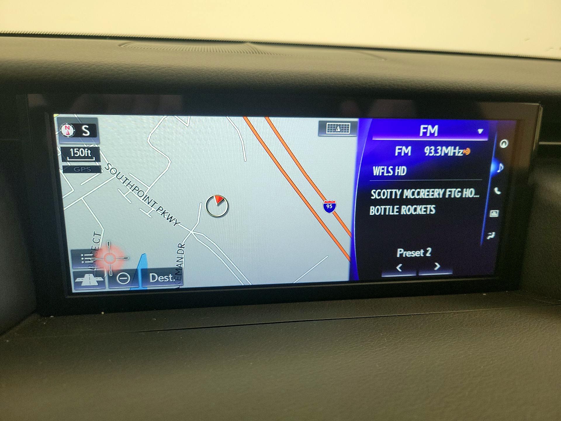 Thumbnail: 2020 Lexus IS - 14