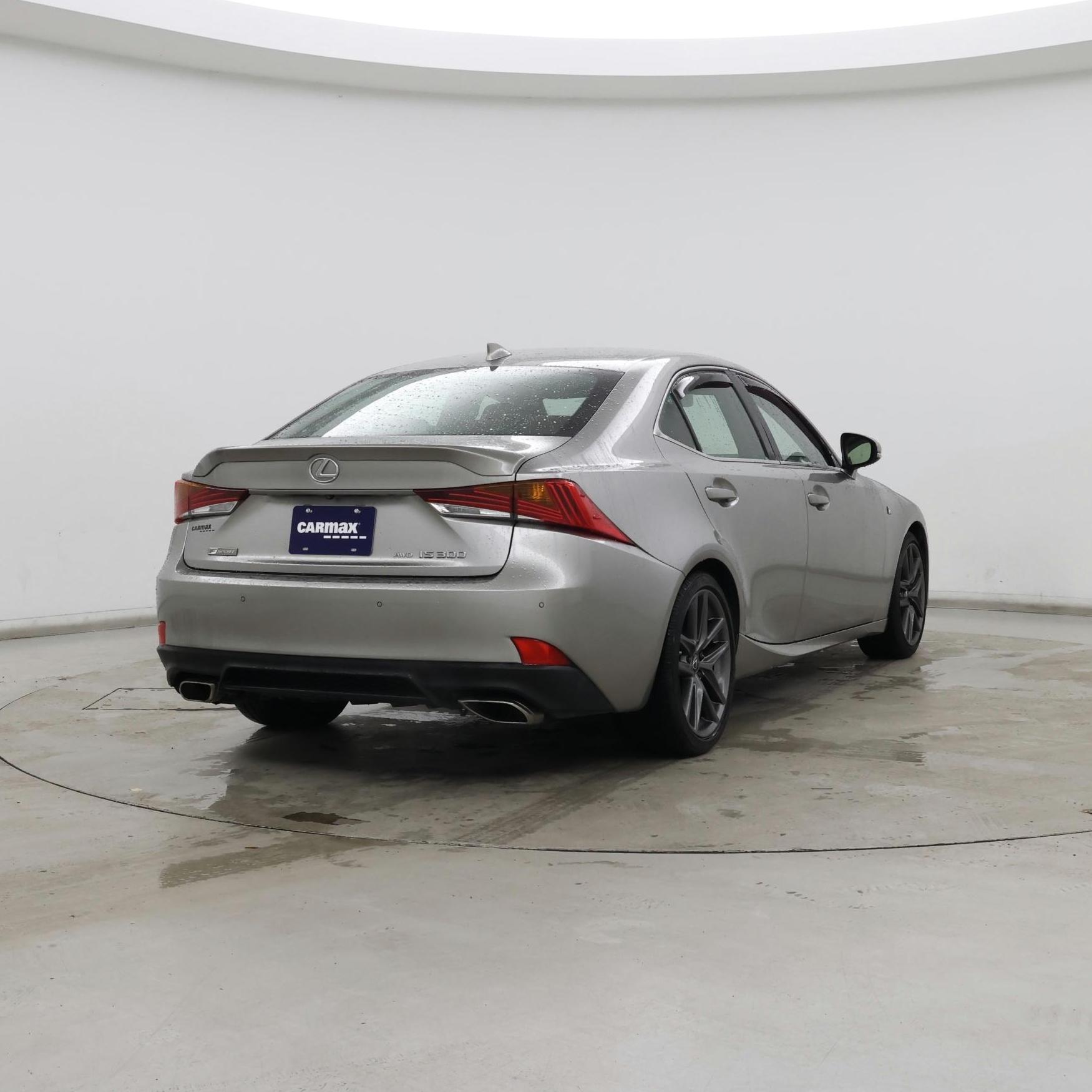 Thumbnail: 2020 Lexus IS - 8