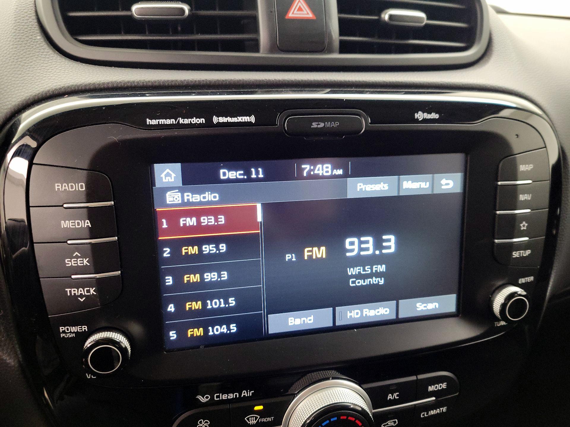 Thumbnail: 2018 Kia Soul - 16