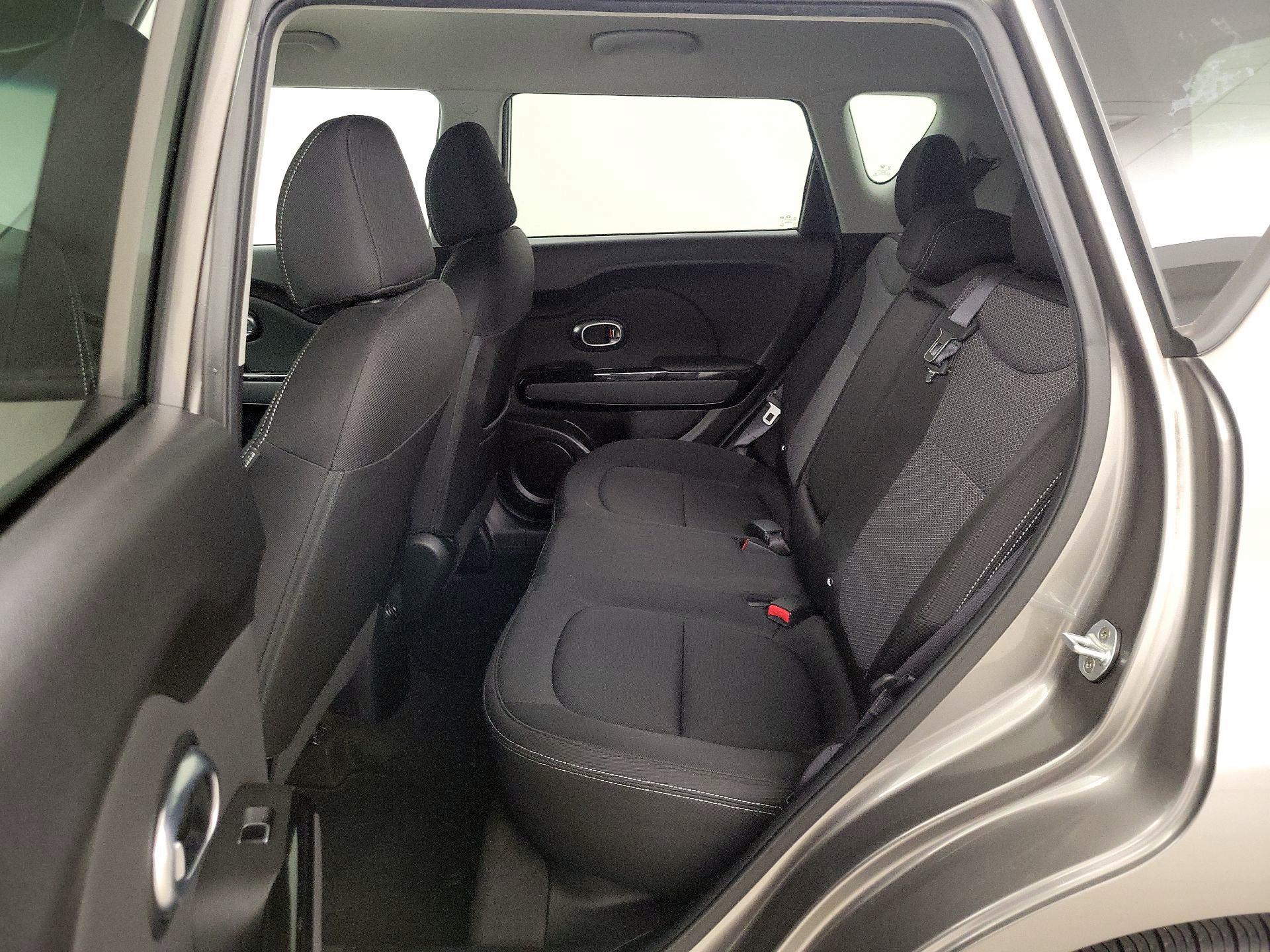 Thumbnail: 2018 Kia Soul - 20