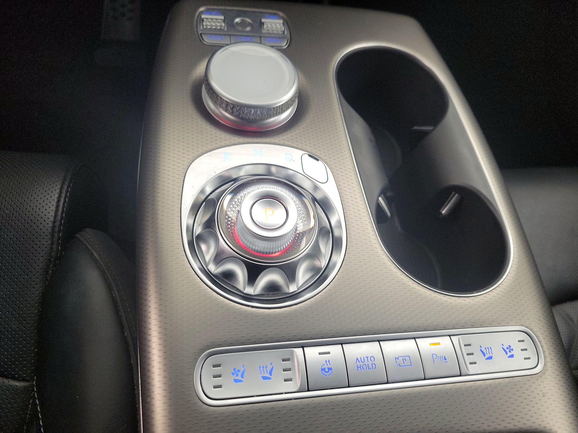 Thumbnail: 2023 Genesis GV60 - 18