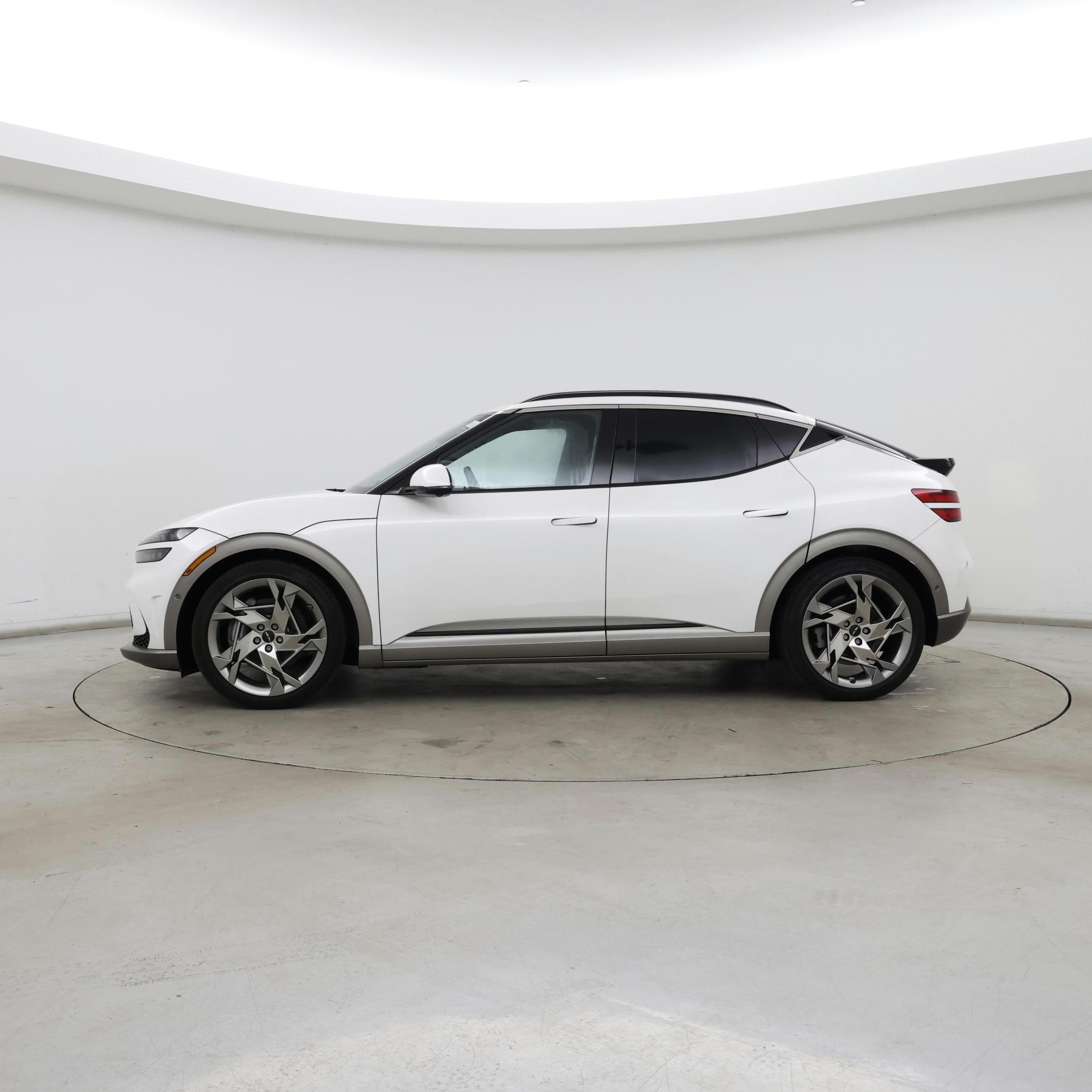 Thumbnail: 2023 Genesis GV60 - 3