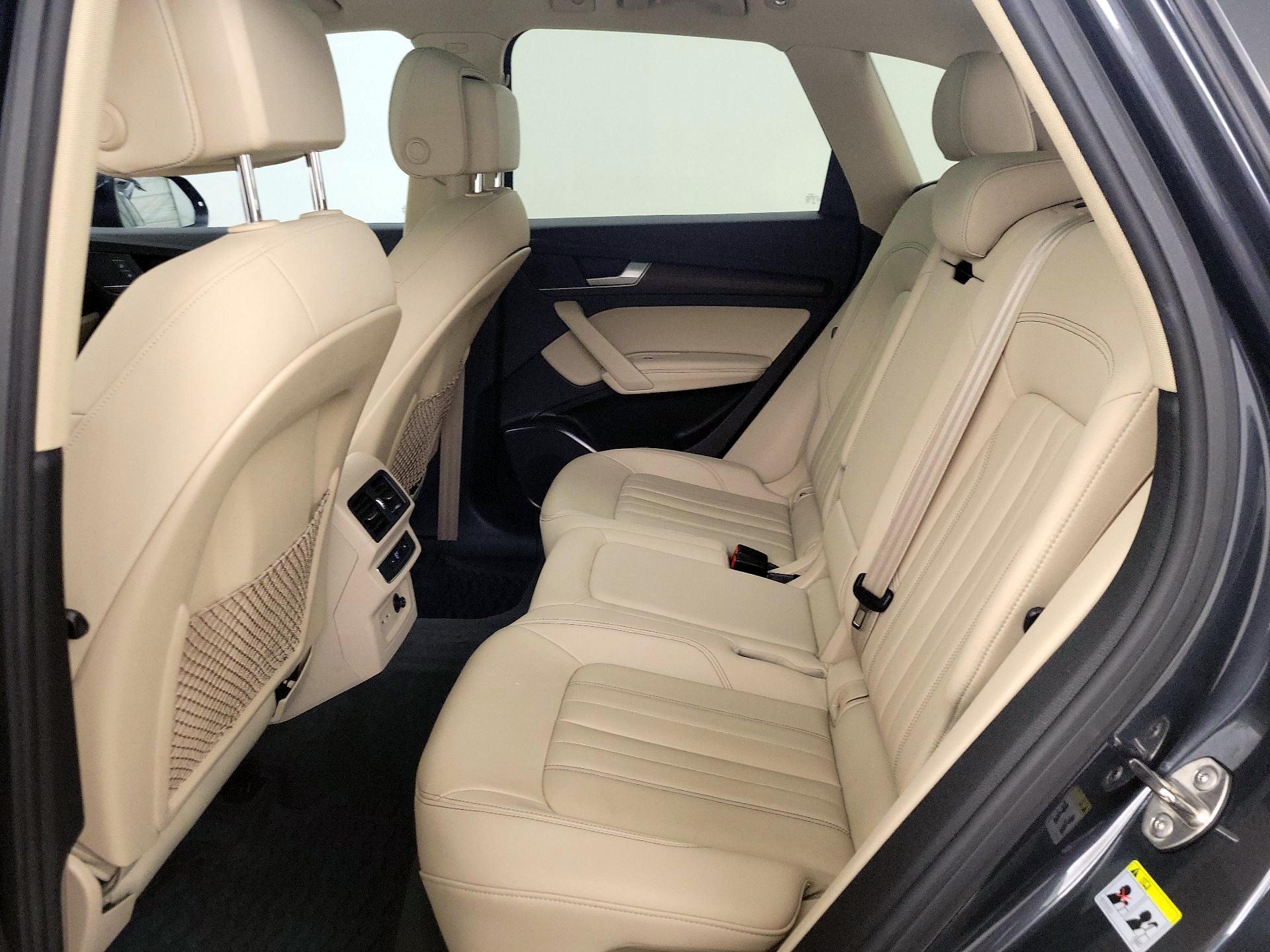 Thumbnail: 2021 Audi Q5 - 20