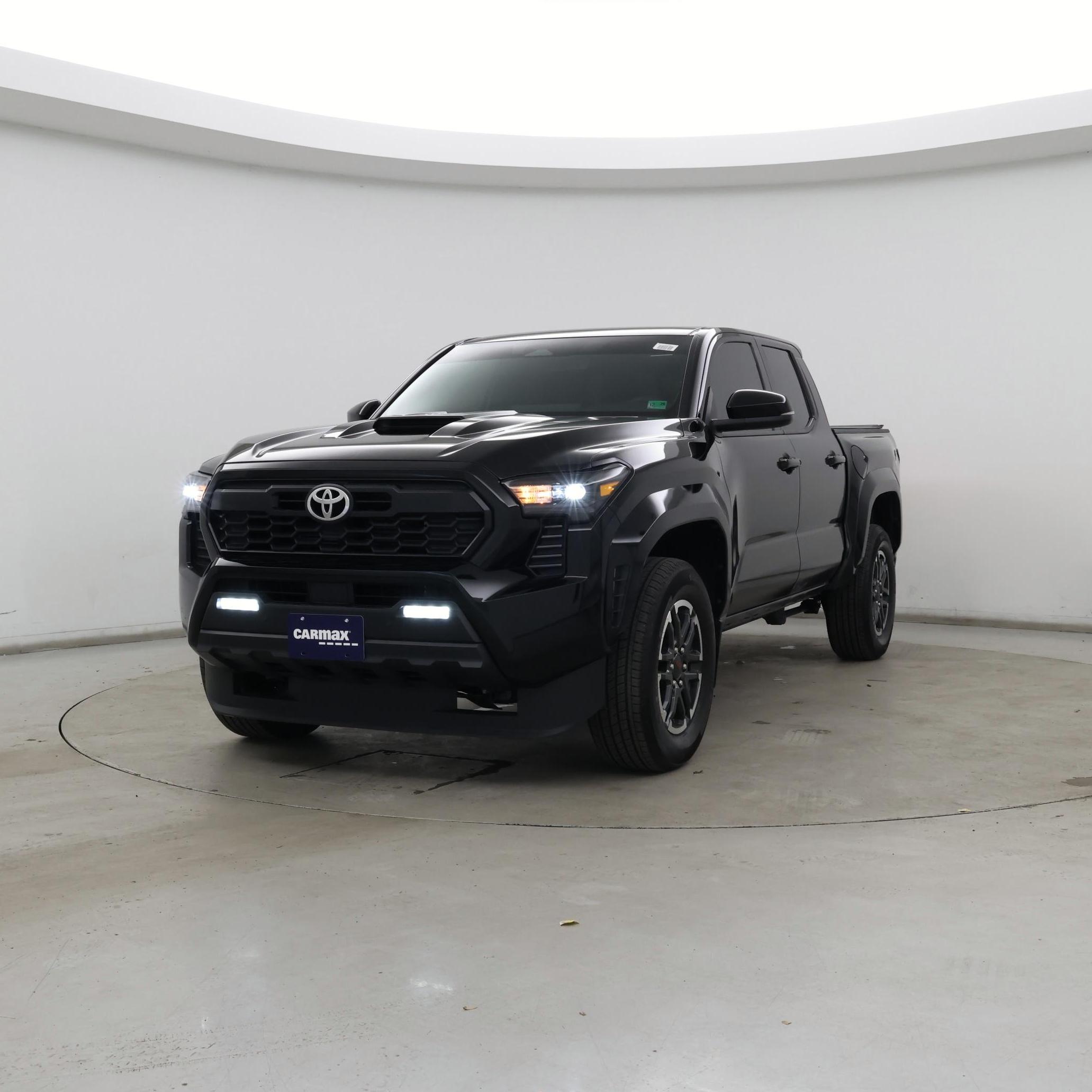 Thumbnail: 2024 Toyota Tacoma - 4