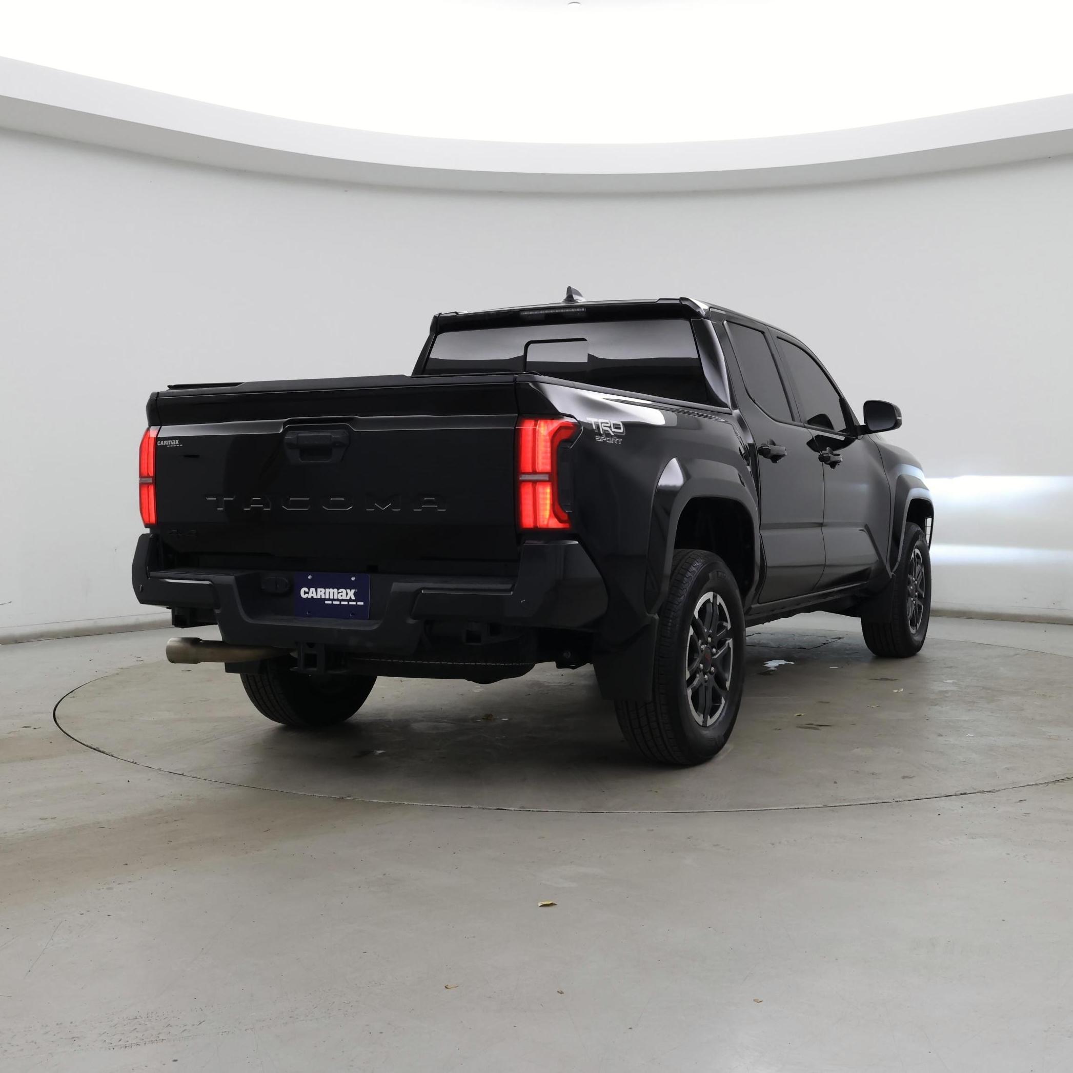 Thumbnail: 2024 Toyota Tacoma - 8