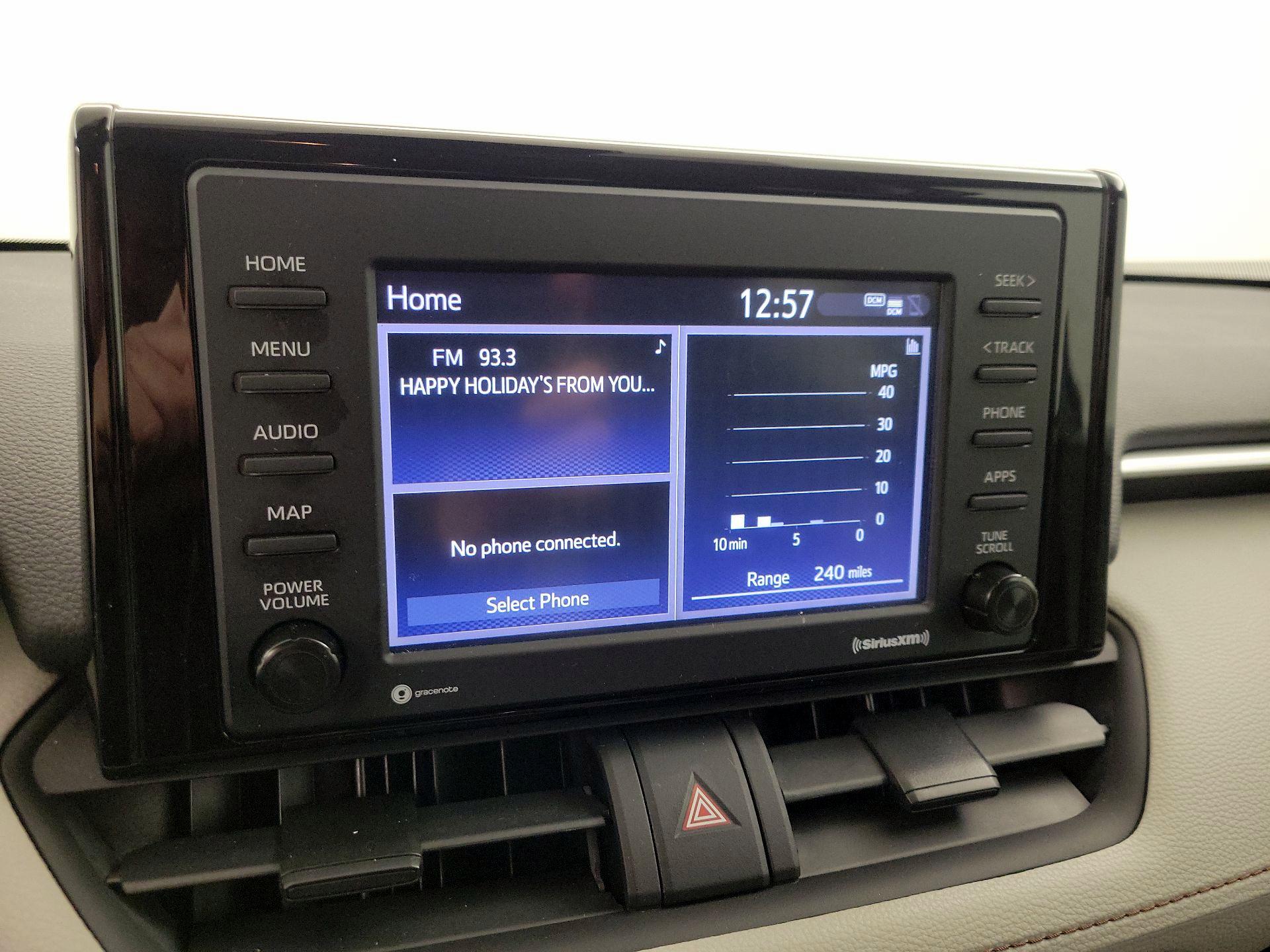 Thumbnail: 2021 Toyota RAV4 - 15