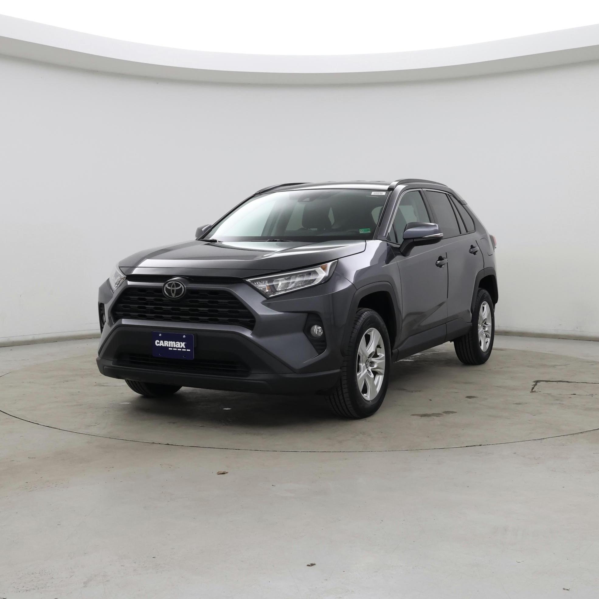Thumbnail: 2021 Toyota RAV4 - 4