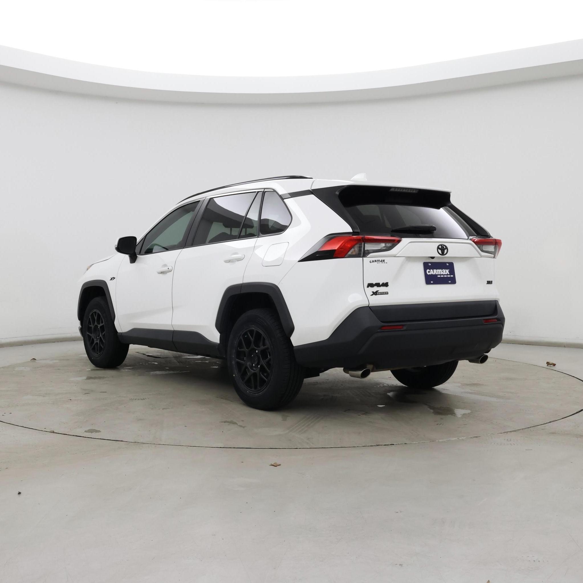 Thumbnail: 2021 Toyota RAV4 - 2